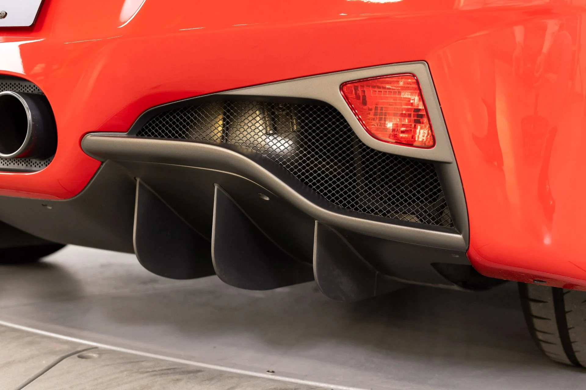 mph045_1969361903_Used_2014_Ferrari_458_Spider_1781623433_884023d557