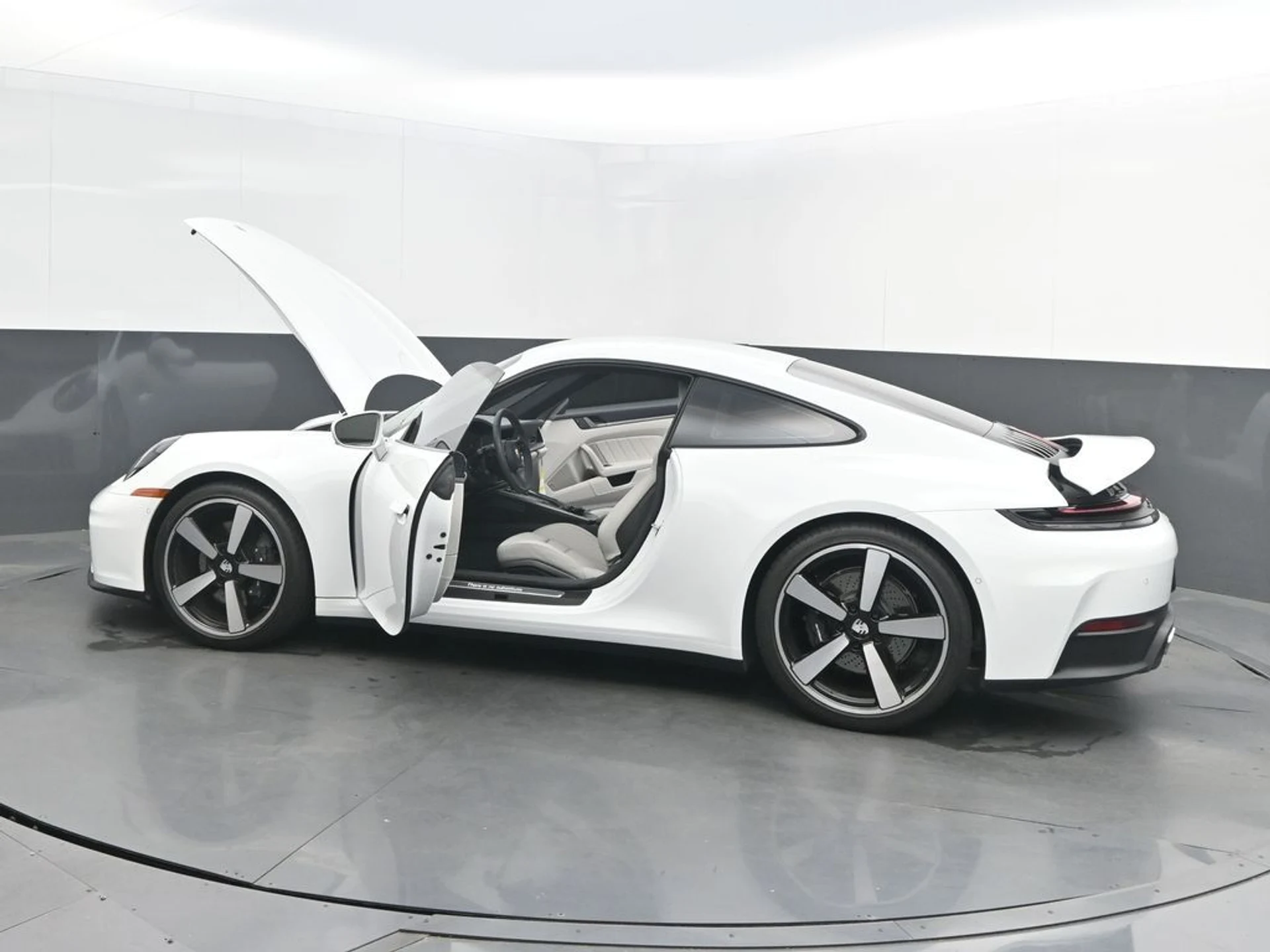 mph045_1974321760_5ec5334400a7a192f04f3d57d9808e67x_a582514295