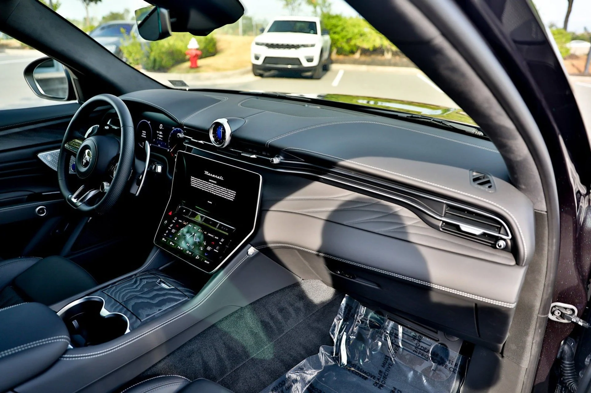 mph045_1982312813_e8bf8bbfbd6b4900a652031a928f47c0_bd57a5bde1