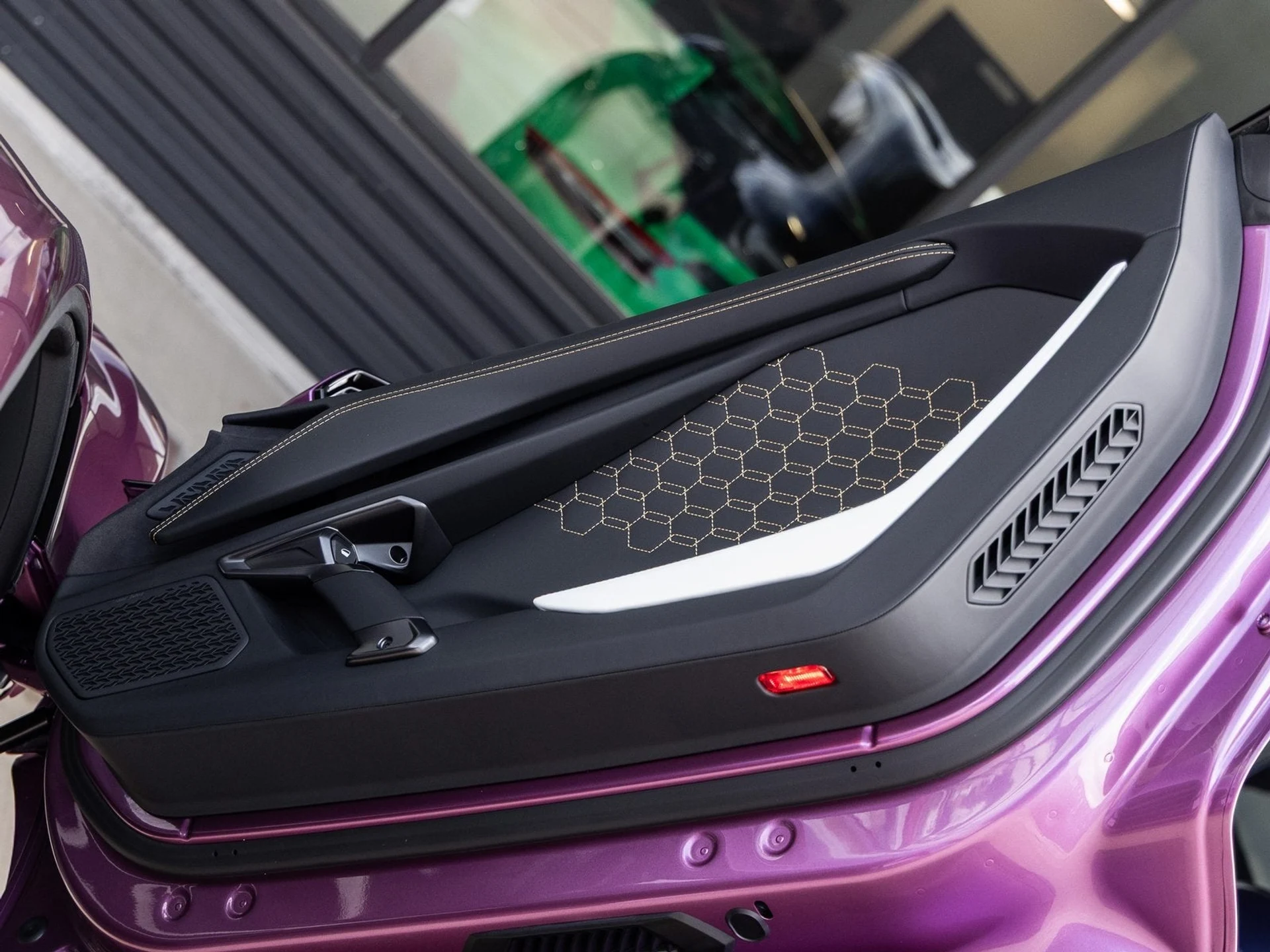 mph045_1984053848_46_a2dc94d2b8