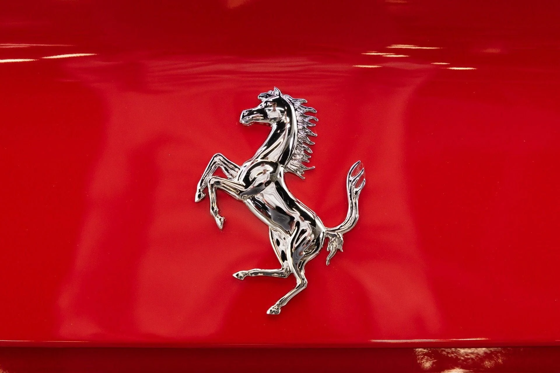mph045_1984661581_Used_2017_Ferrari_F12berlinetta_1787147114_459e4b29a2