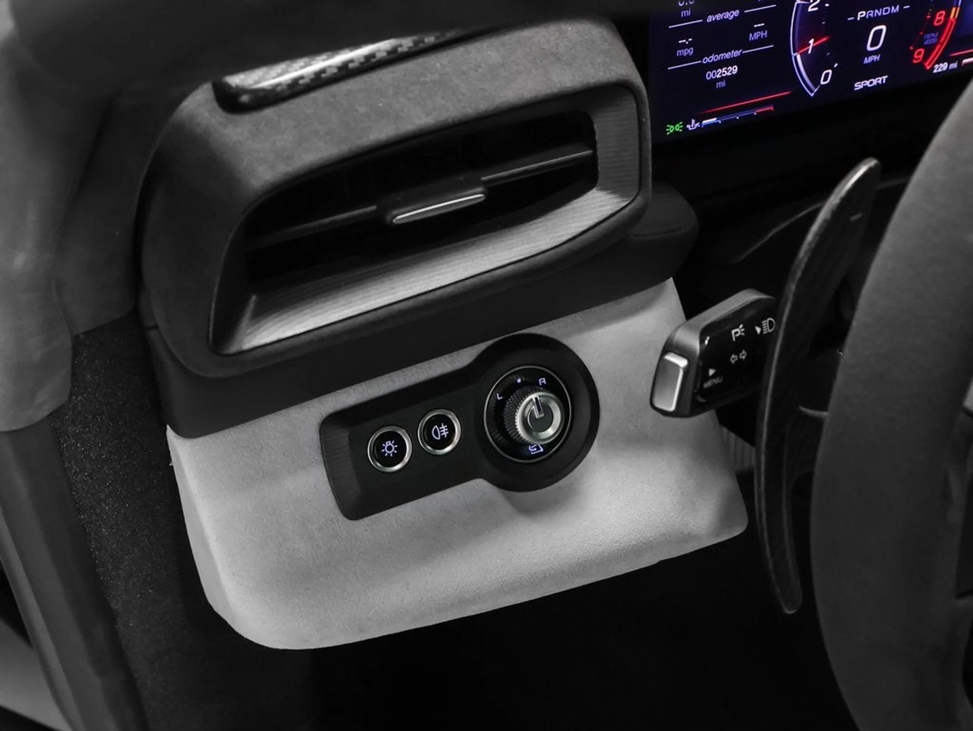 mph045_1984789874_46_82009b6349