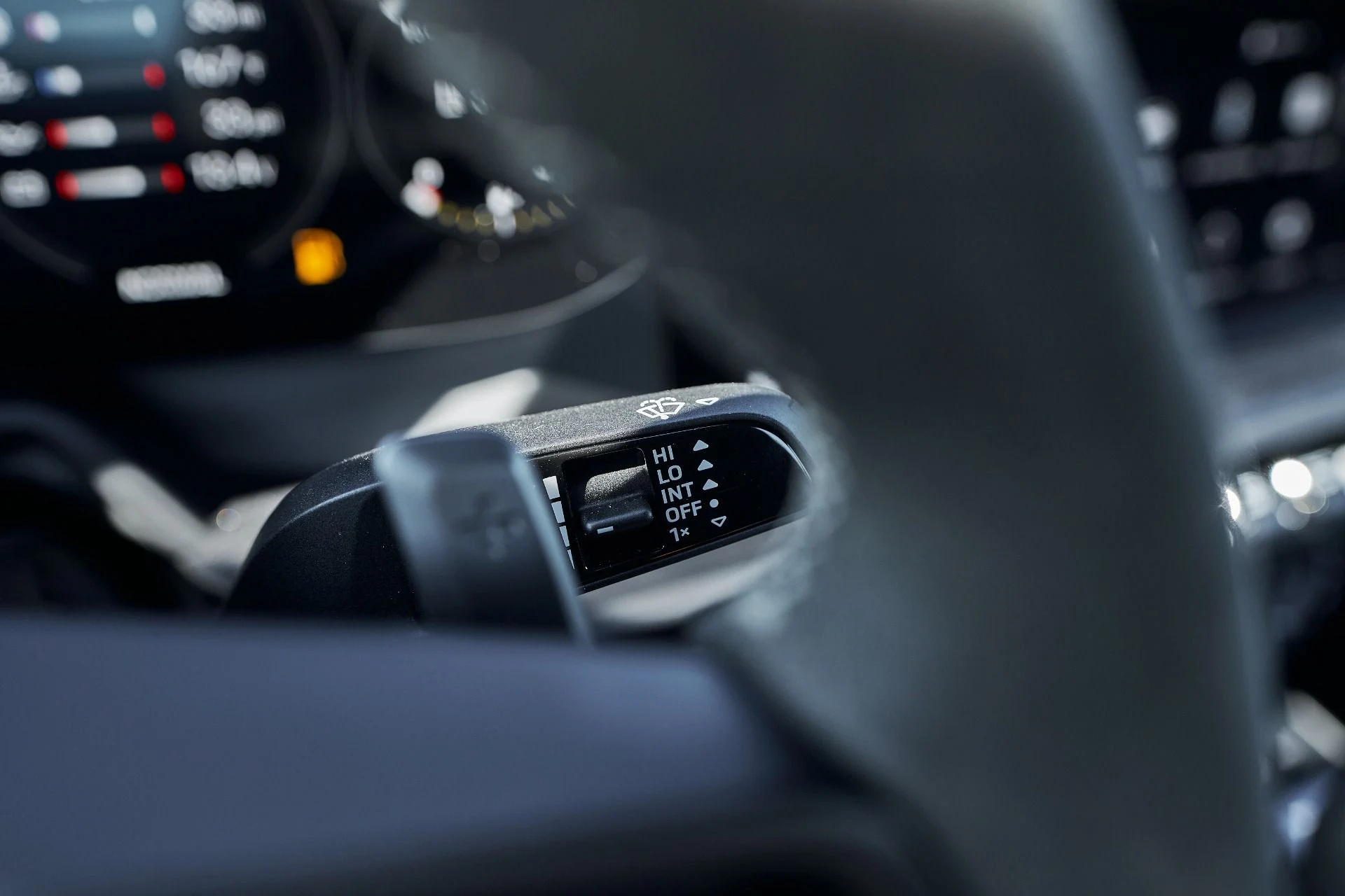 mph045_1984820824_Used_2022_Porsche_911_GT_3_1761959416_d7b9c4342d