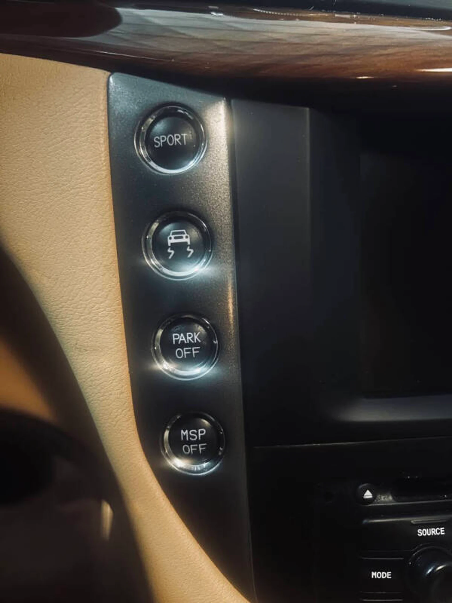 mph045_1992762082_2008_maserati_granturismo_base_2dr_coupe_5745651079