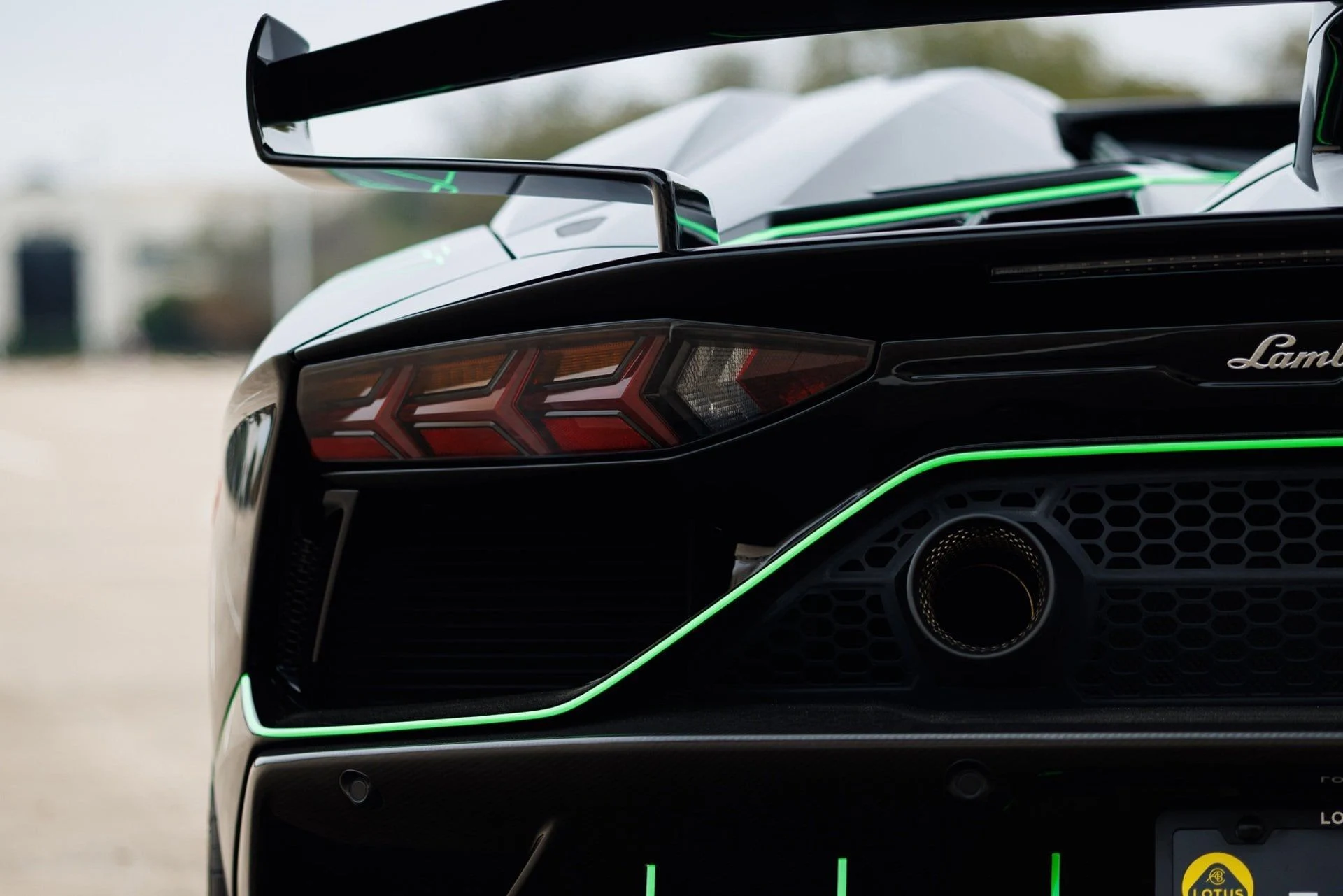 mph045_19967672_ef062c9b2aec1f5927486f3aa37ef112x_32706ba1f9