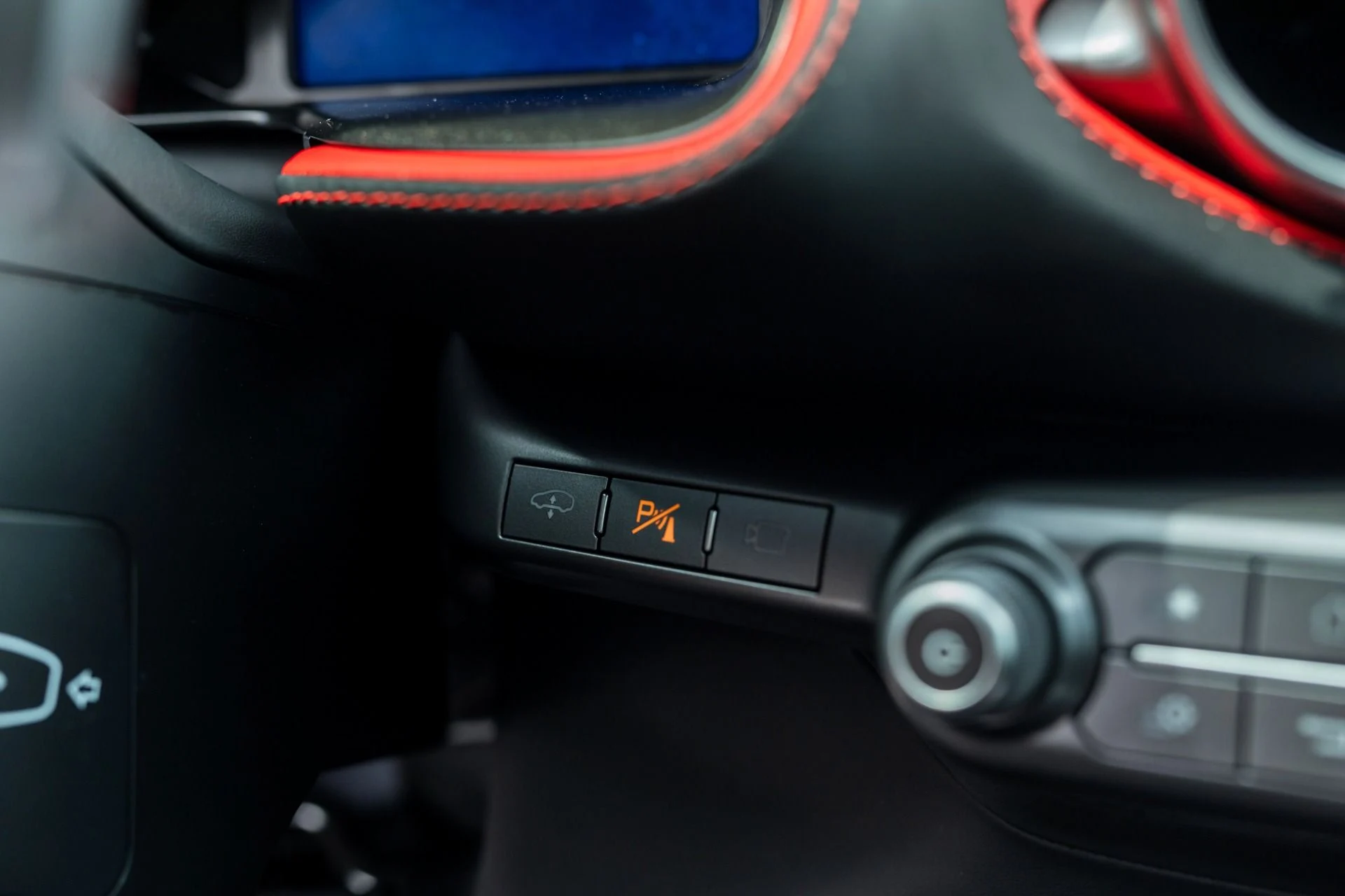 mph045_2005353709_Used_2019_Ferrari_812_Superfast_1744740809_89091bcb03