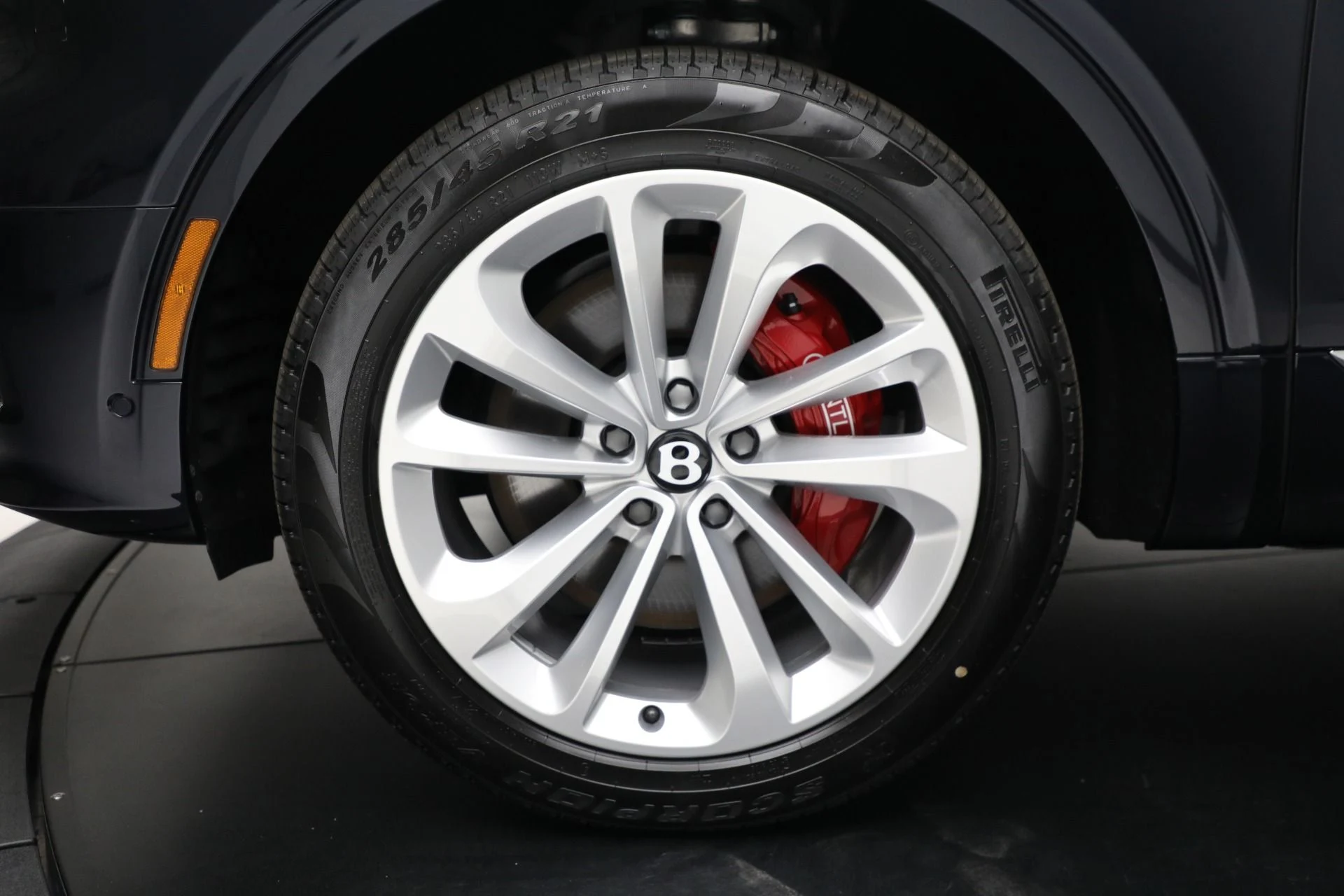 mph045_2009038094_Used_2024_Bentley_Bentayga_EWB_V8_1711043529_add4e9da82