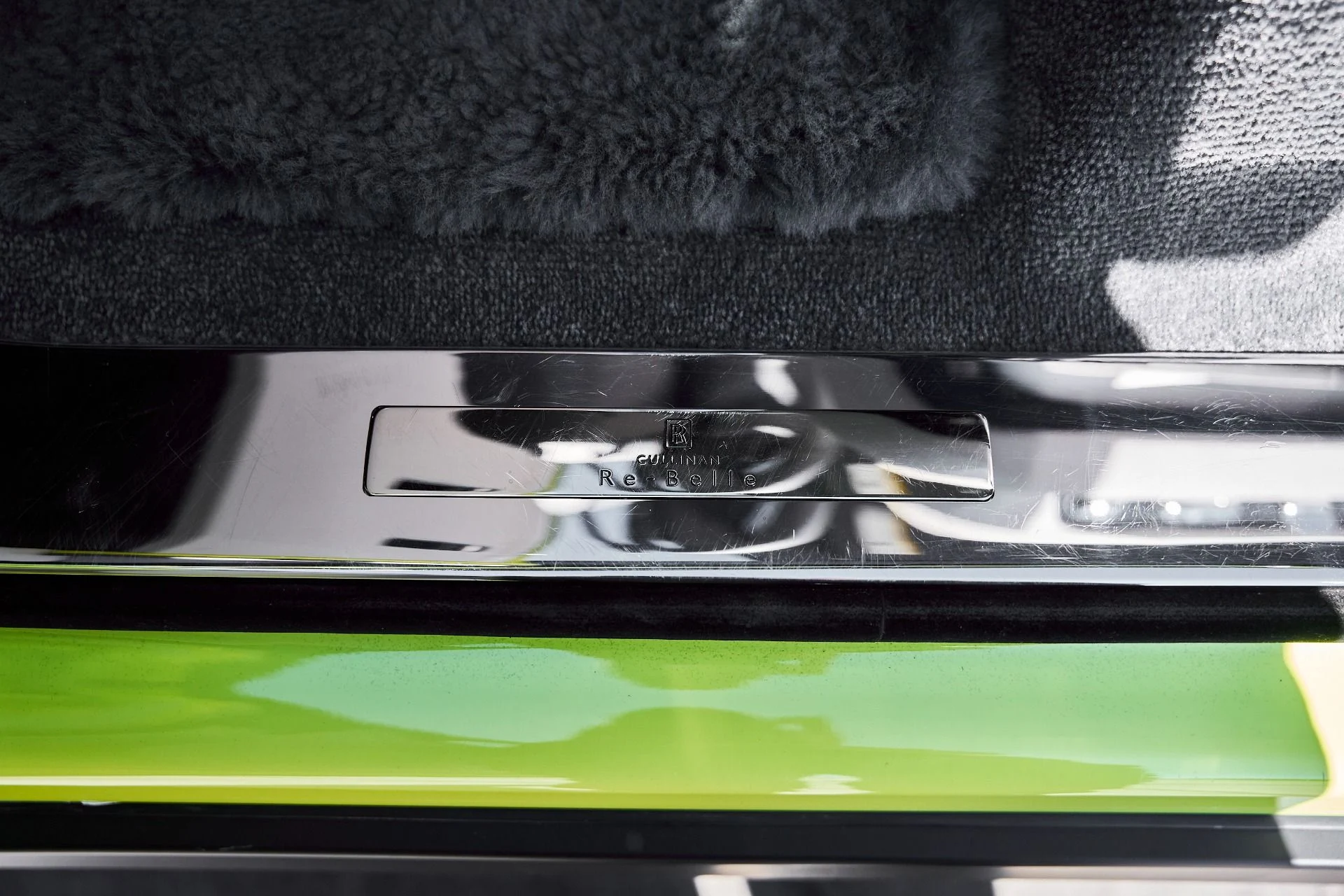 mph045_2016493348_Used_2024_Rolls_Royce_Cullinan_Base_1773162623_d351b2d3a4