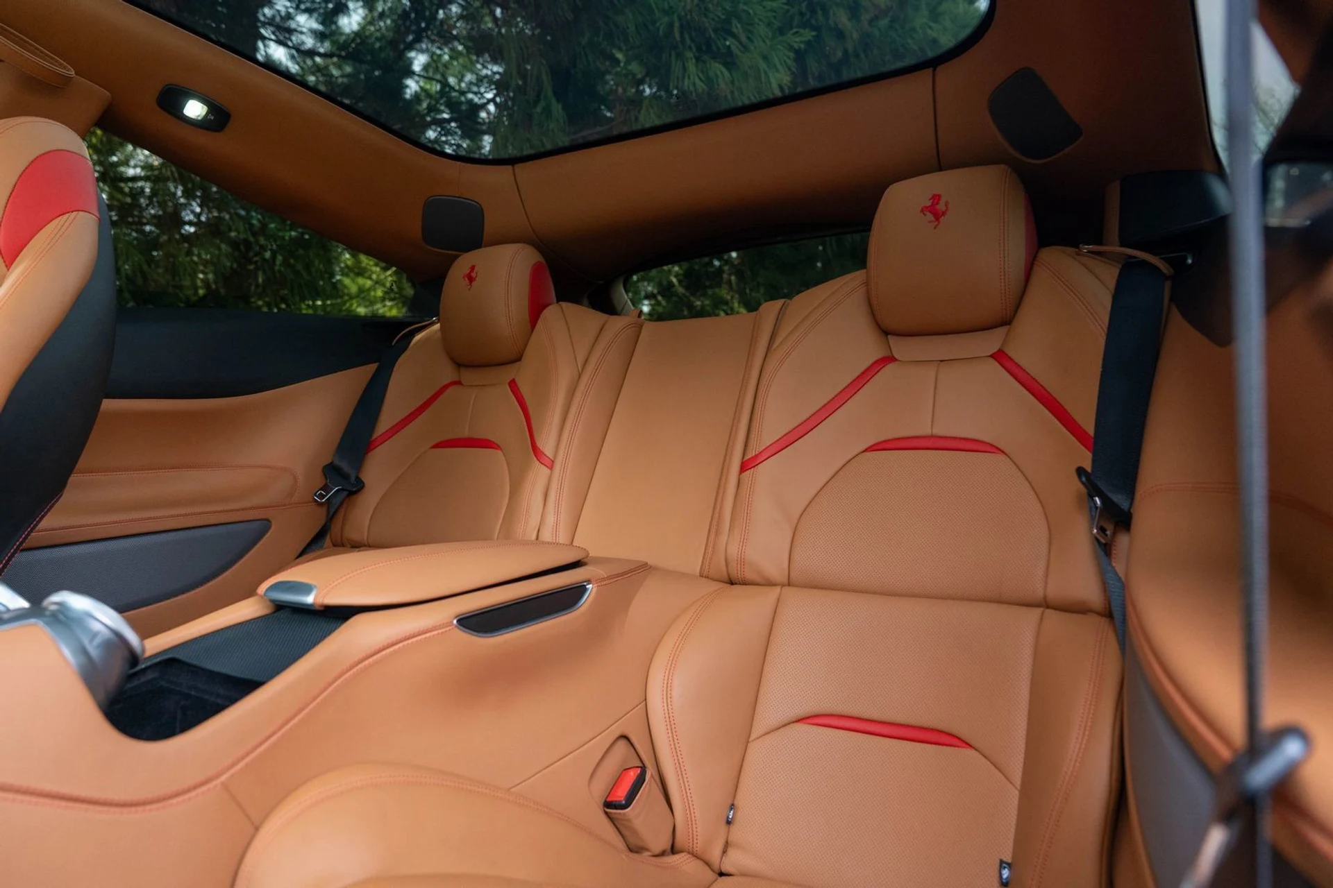 mph045_2017907816_ba778089662f471eafa2096bea5c3c4c_027a8b3e8d