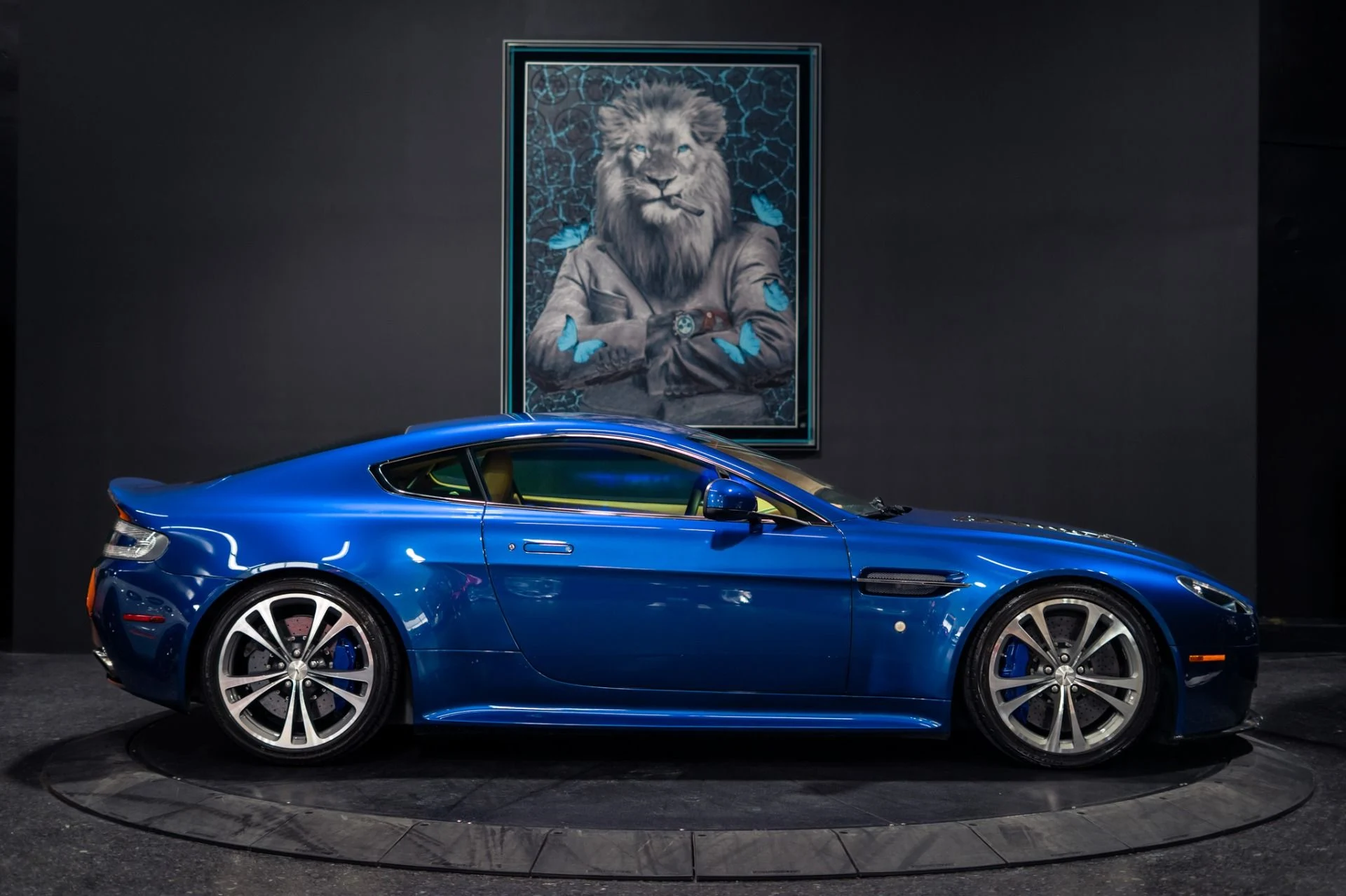 mph045_20421059_Used_2011_Aston_Martin_V12_Vantage_Manual_Transmission_Aviemore_Blue_1785170153_e8360ecf68