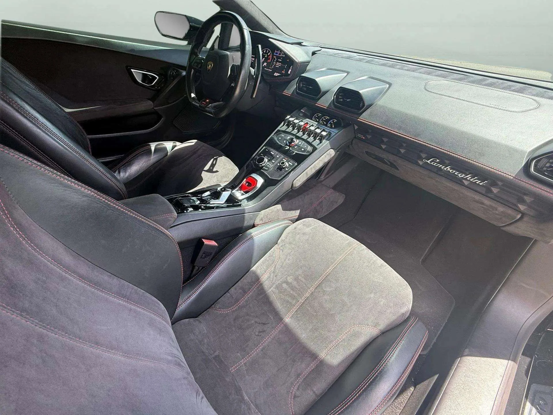 mph045_2046639719_fcdc9f1cb8de4b6a8d27ab1e4913ad83_e5989b8db7