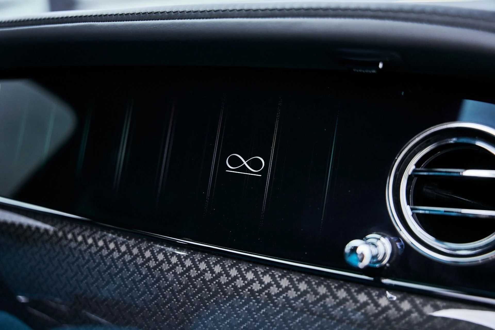 mph045_2063186720_Used_2025_Rolls_Royce_Cullinan_Black_Badge_1774912520_e746c1f708