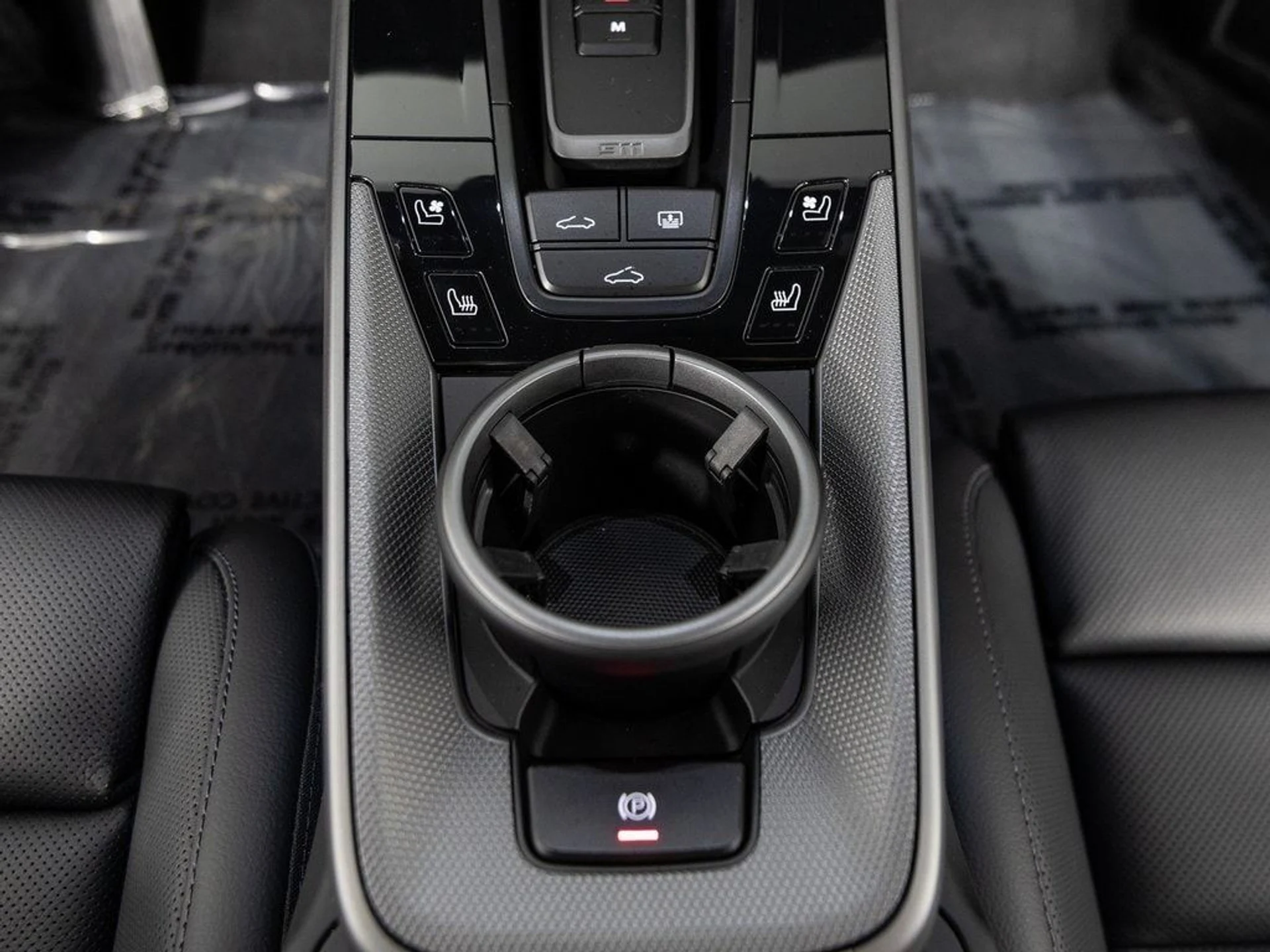 mph045_2071613301_002ed062c0dea2408e4bbd66a3c49dacx_1df93fc594