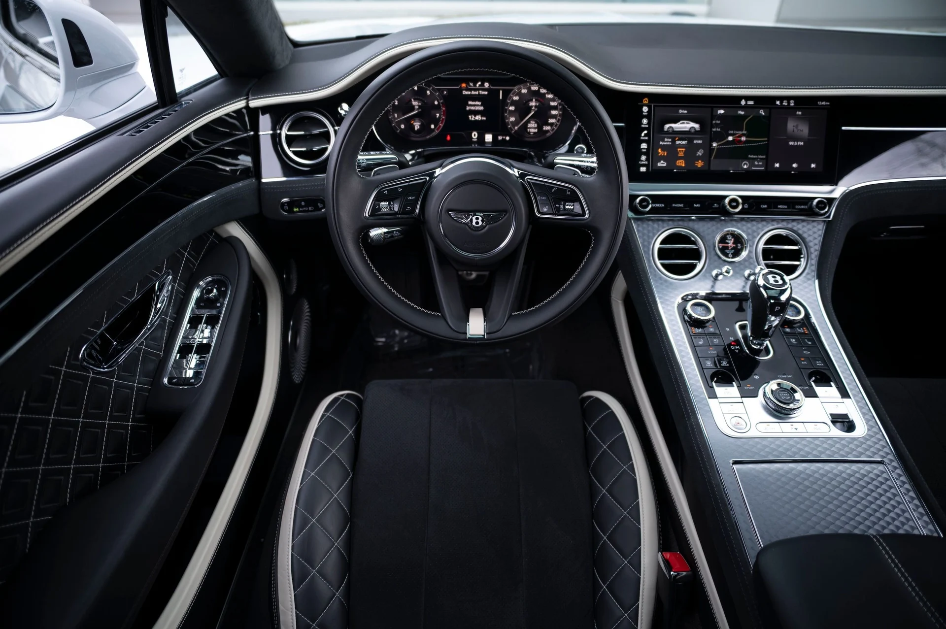 mph045_2075114911_7e7cd2905cf24181b84958cdfd093103_718196a89f