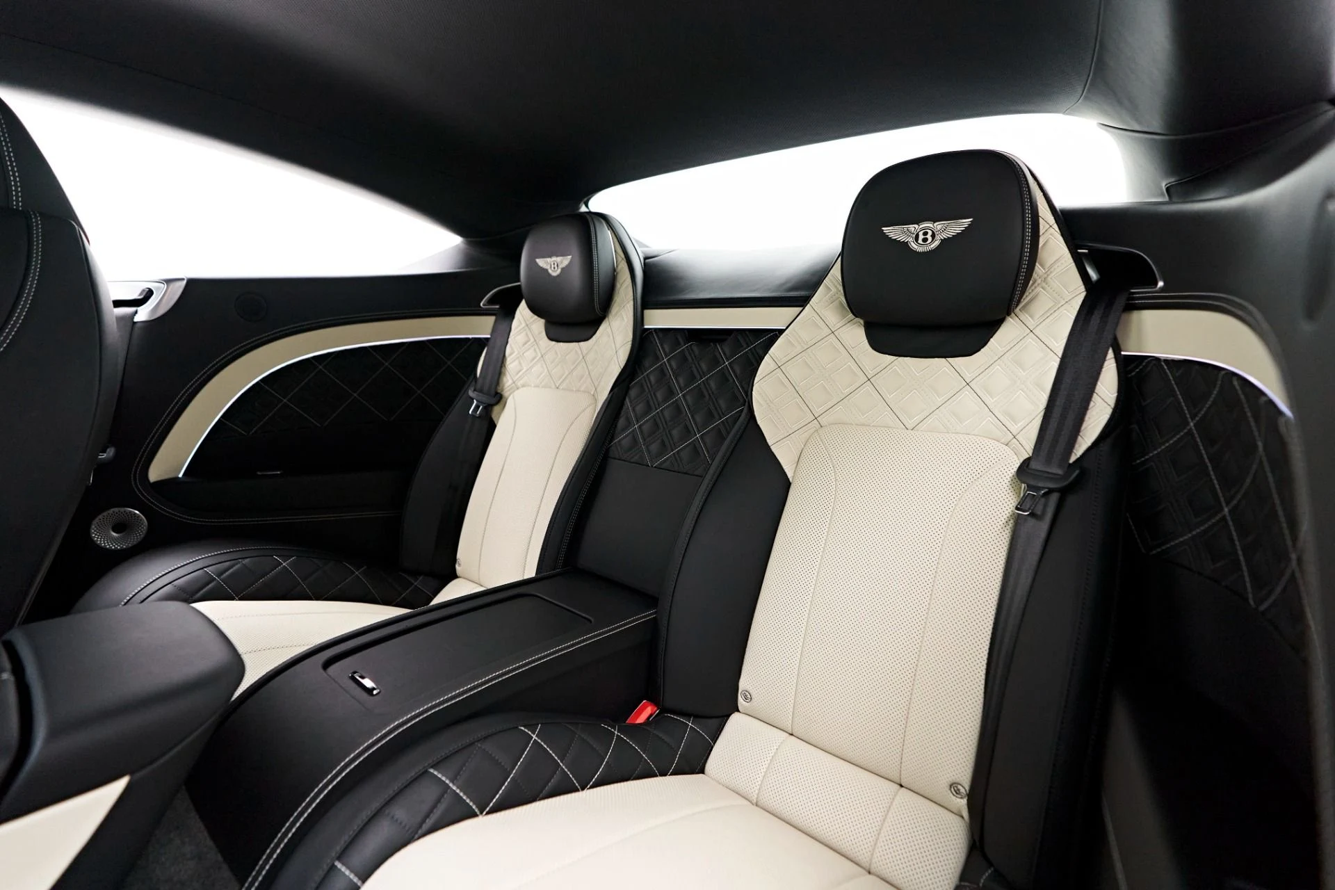 mph045_2080674939_Used_2020_Bentley_Continental_GT_V8_1722650261_bf675e95b3