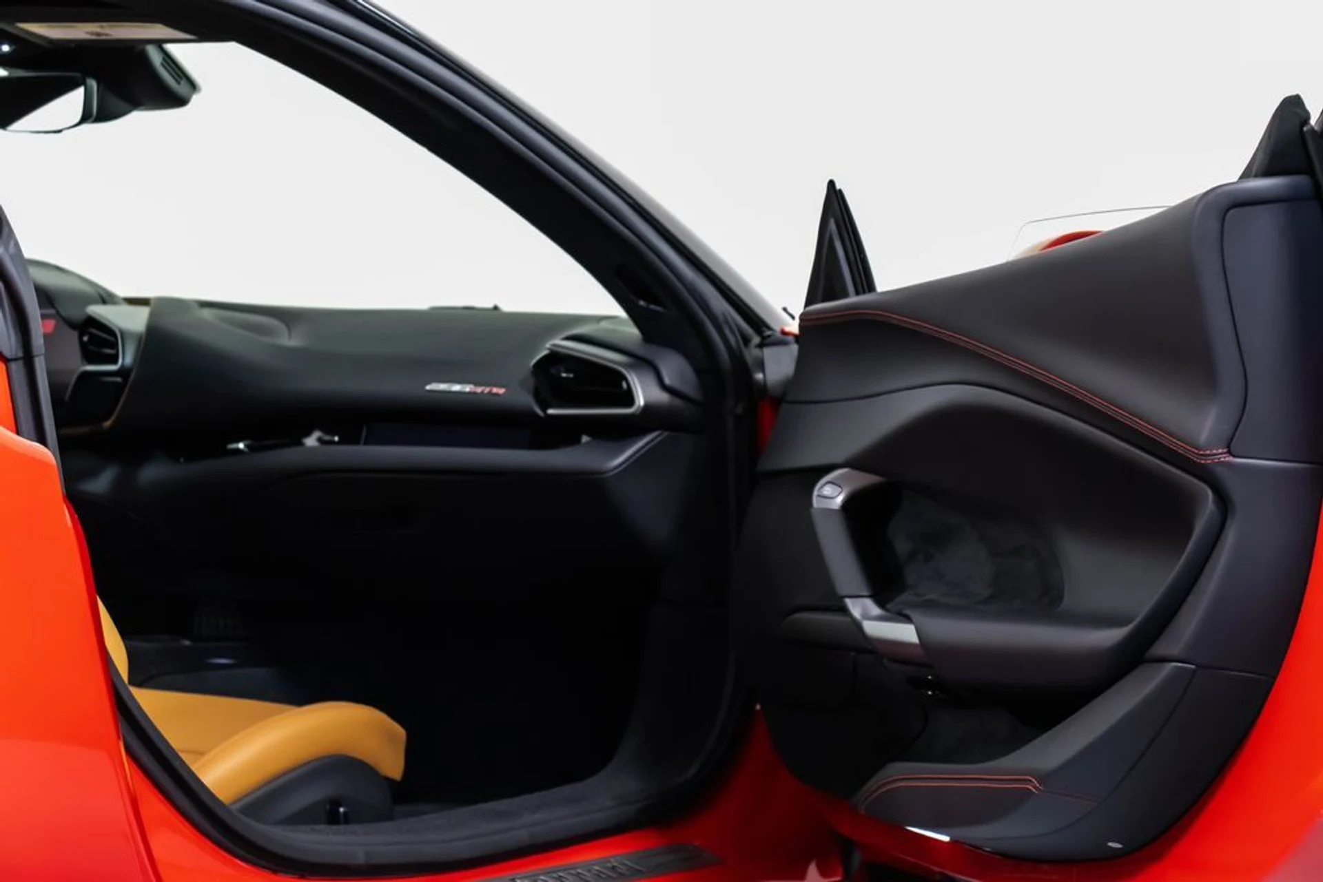 mph045_208761737_6fd9b8bf5df709d4c6e37f164750bf6ex_e7de7ba14b