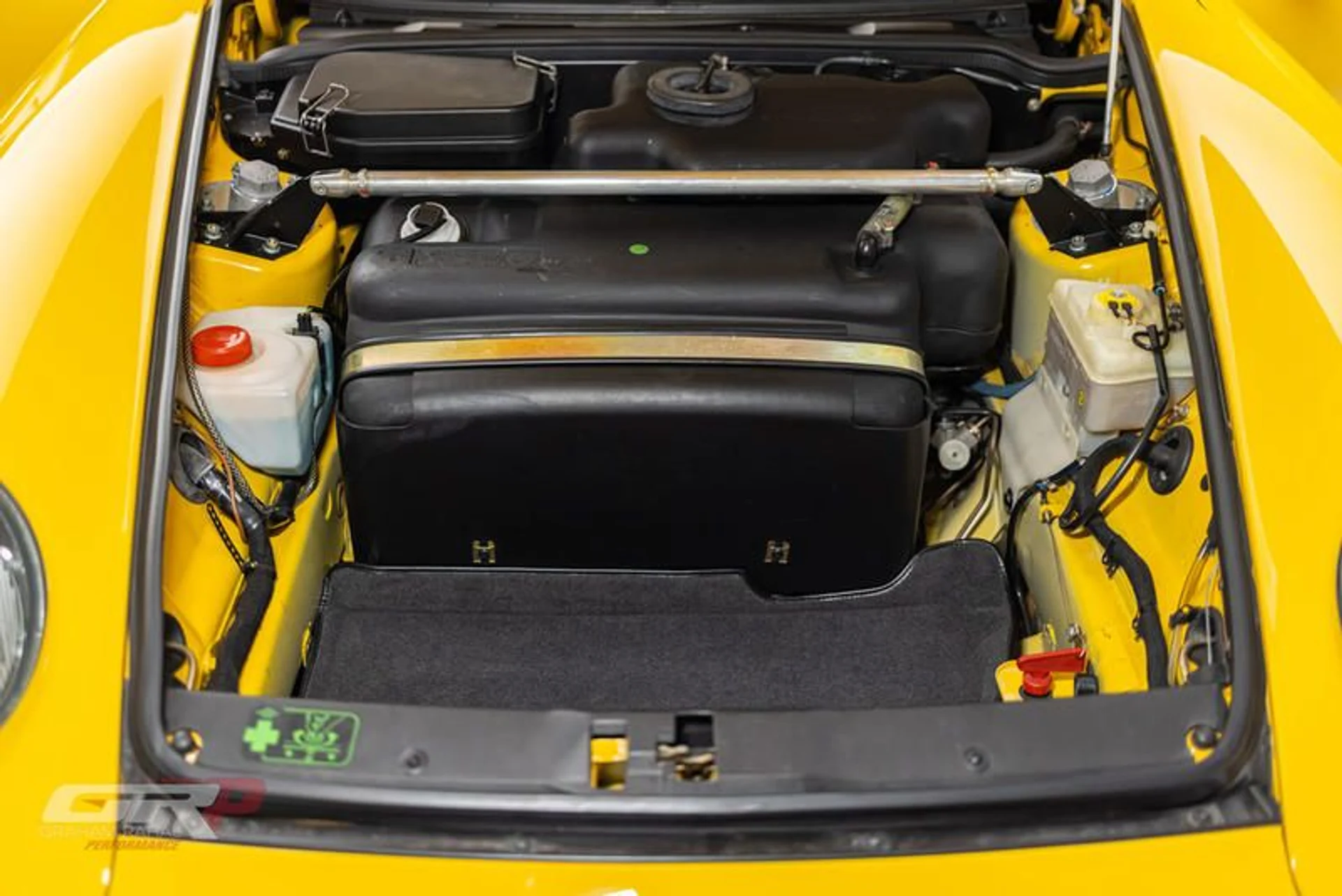 mph045_2091162193_90_F1_F9_E3_D539_4094_AFAD_45_E4_F7_FE_6_C63_1455717632