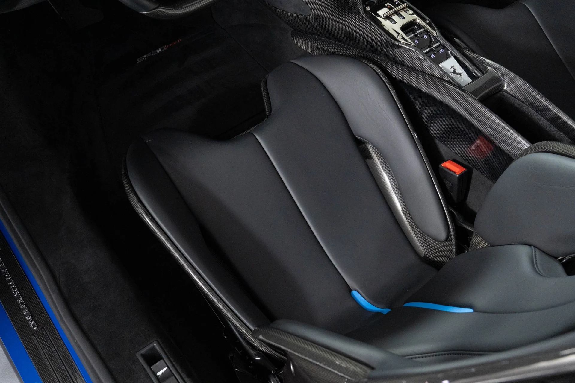 mph045_2096420497_631f3a8e63d249bf926189044a6e201a_db225393e2