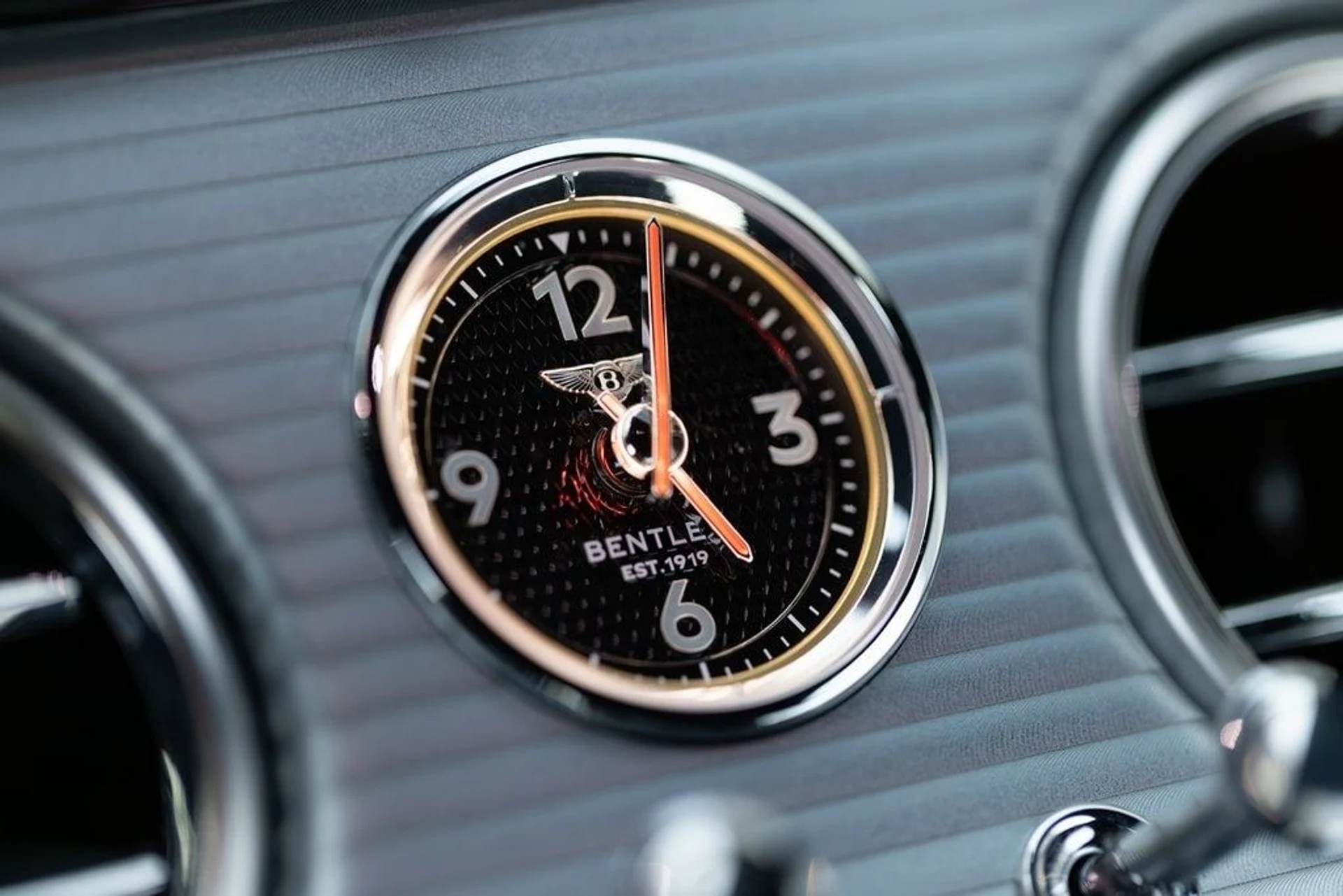 mph045_2116813099_dbfe689fbe0b4ae6b8b0bb09d8711406x_1a3d7013eb