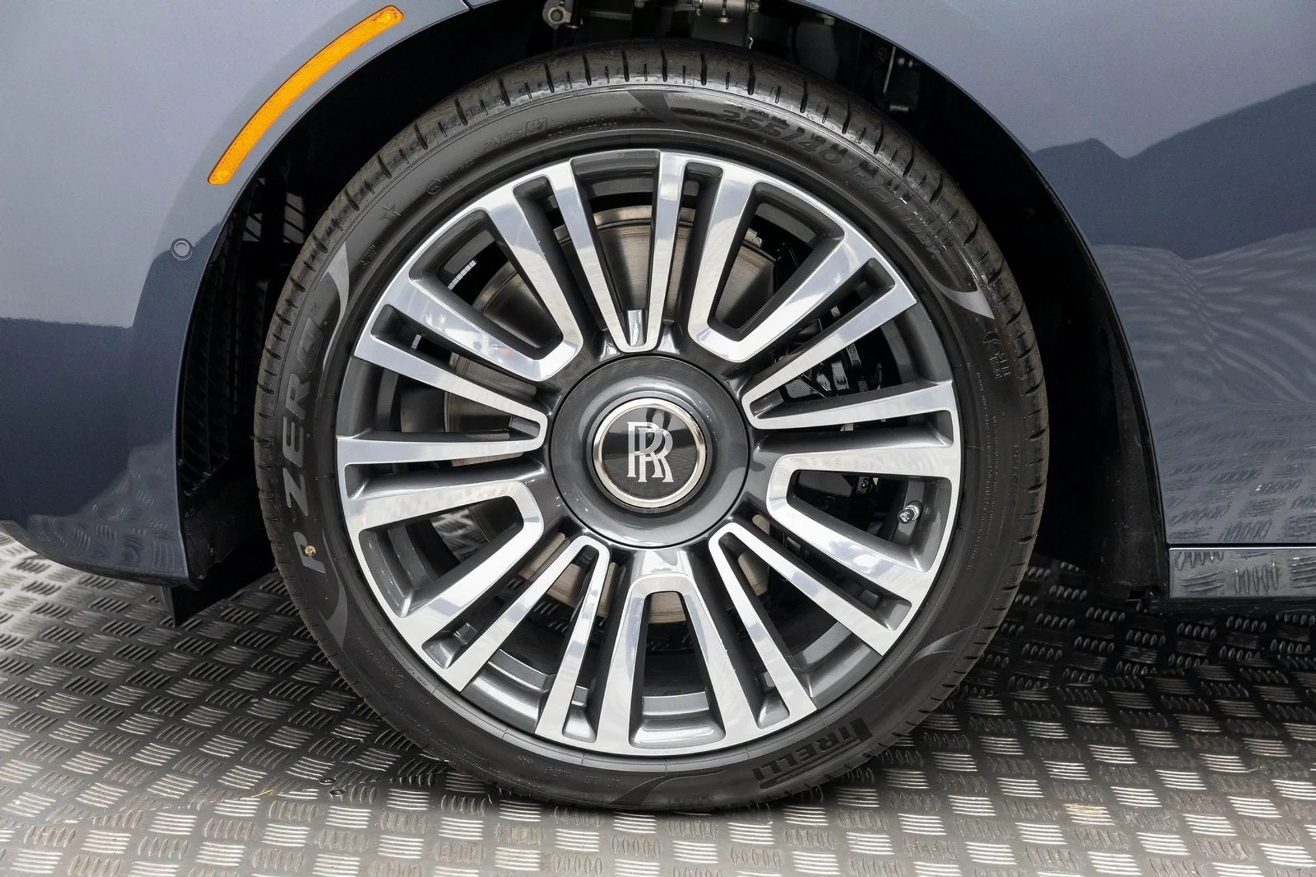 mph045_2119444422_46_836e4ff897