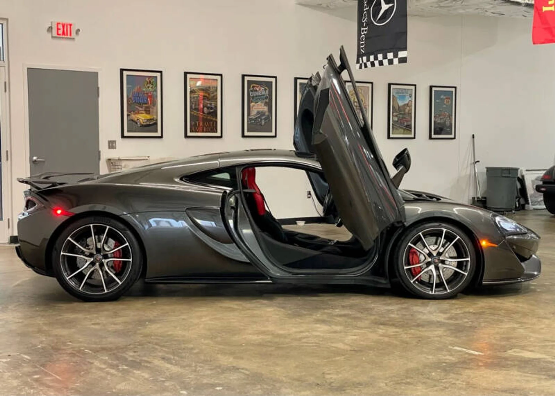 mph045_2122946265_2017_mclaren_570gt_base_2dr_coupe_349fe66aa6
