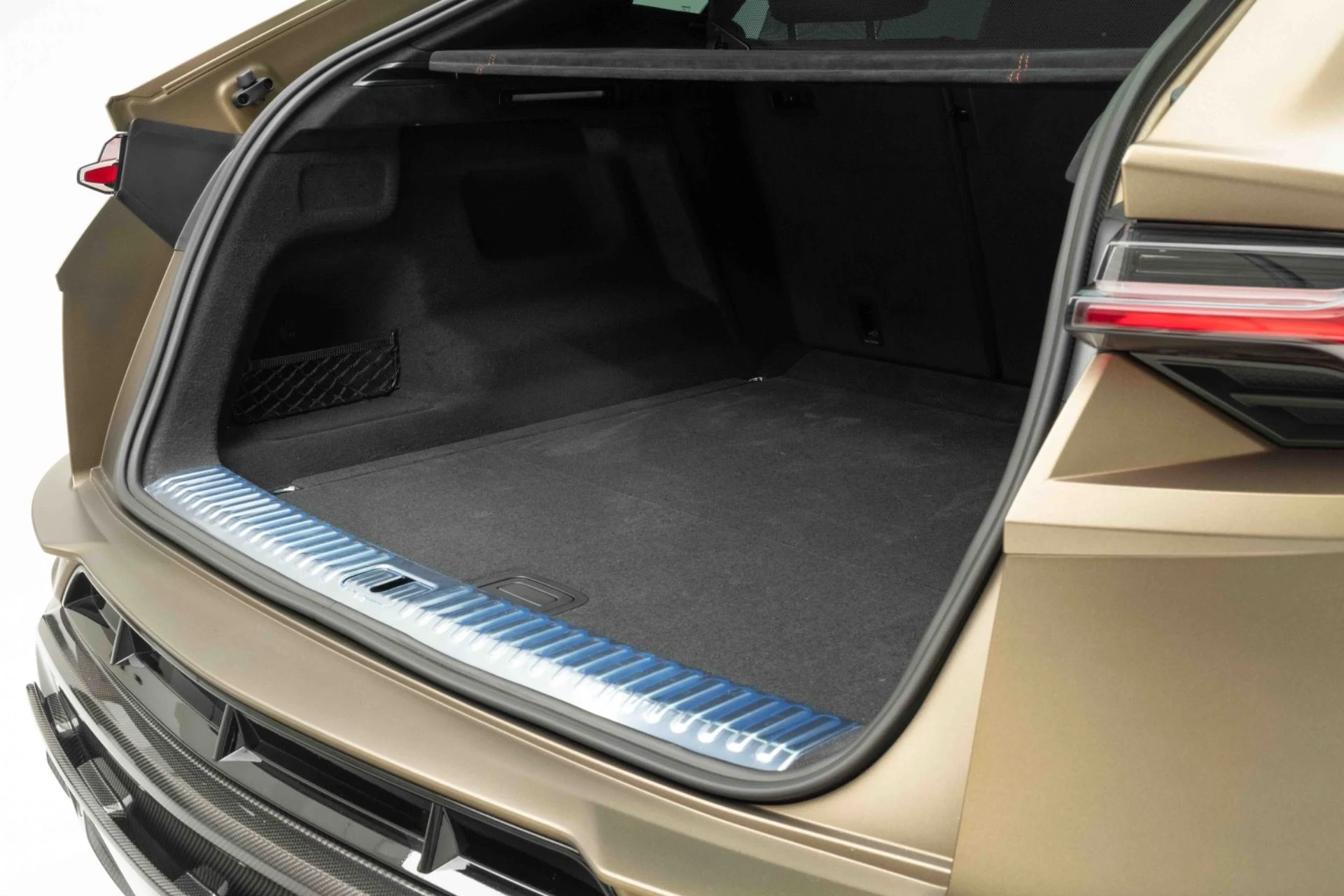 mph045_2157746638_Used_2024_Lamborghini_Urus_Performante_1774028775_cd577ae9f3