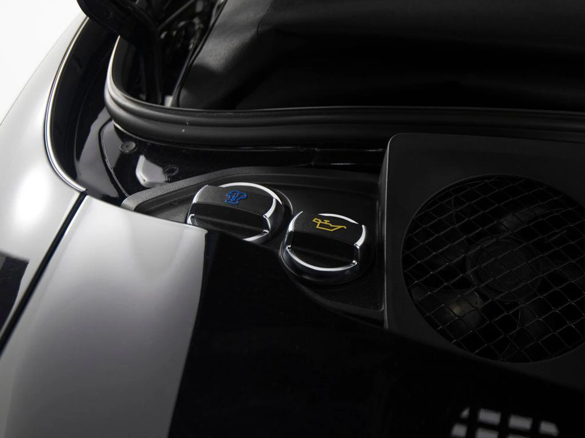 mph045_2168033608_hk_Gd_Odmjx_t03_Hy_YV_Ri_AB_In_Nams_360c0011ca