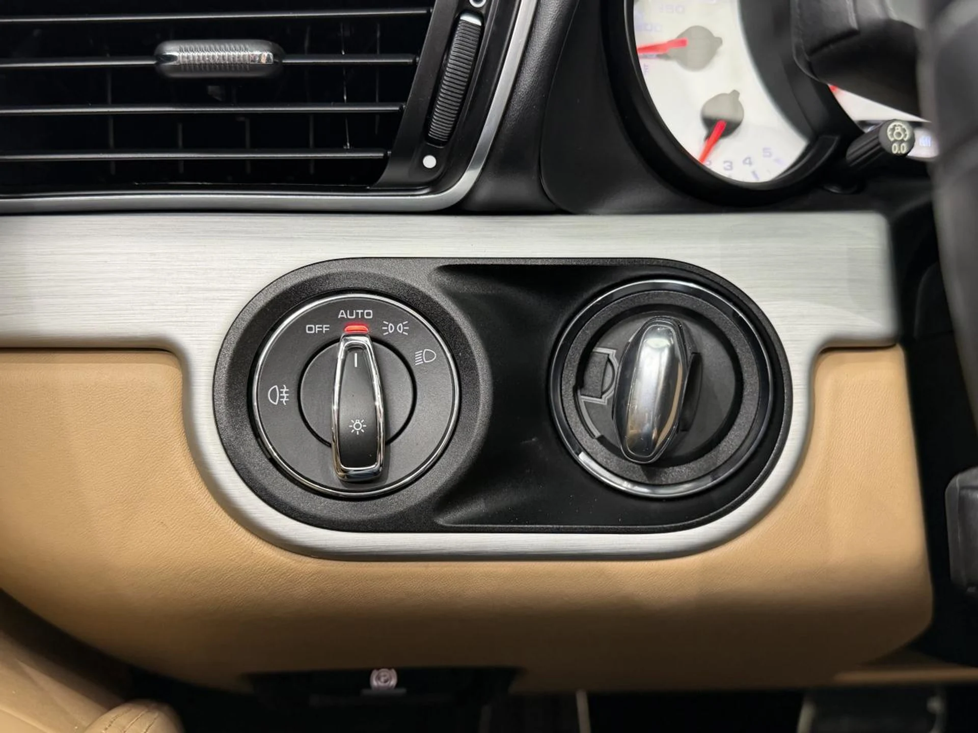 mph045_2175425560_b2055c3ff0e855af5db88b7f35df15c9_b01517489e