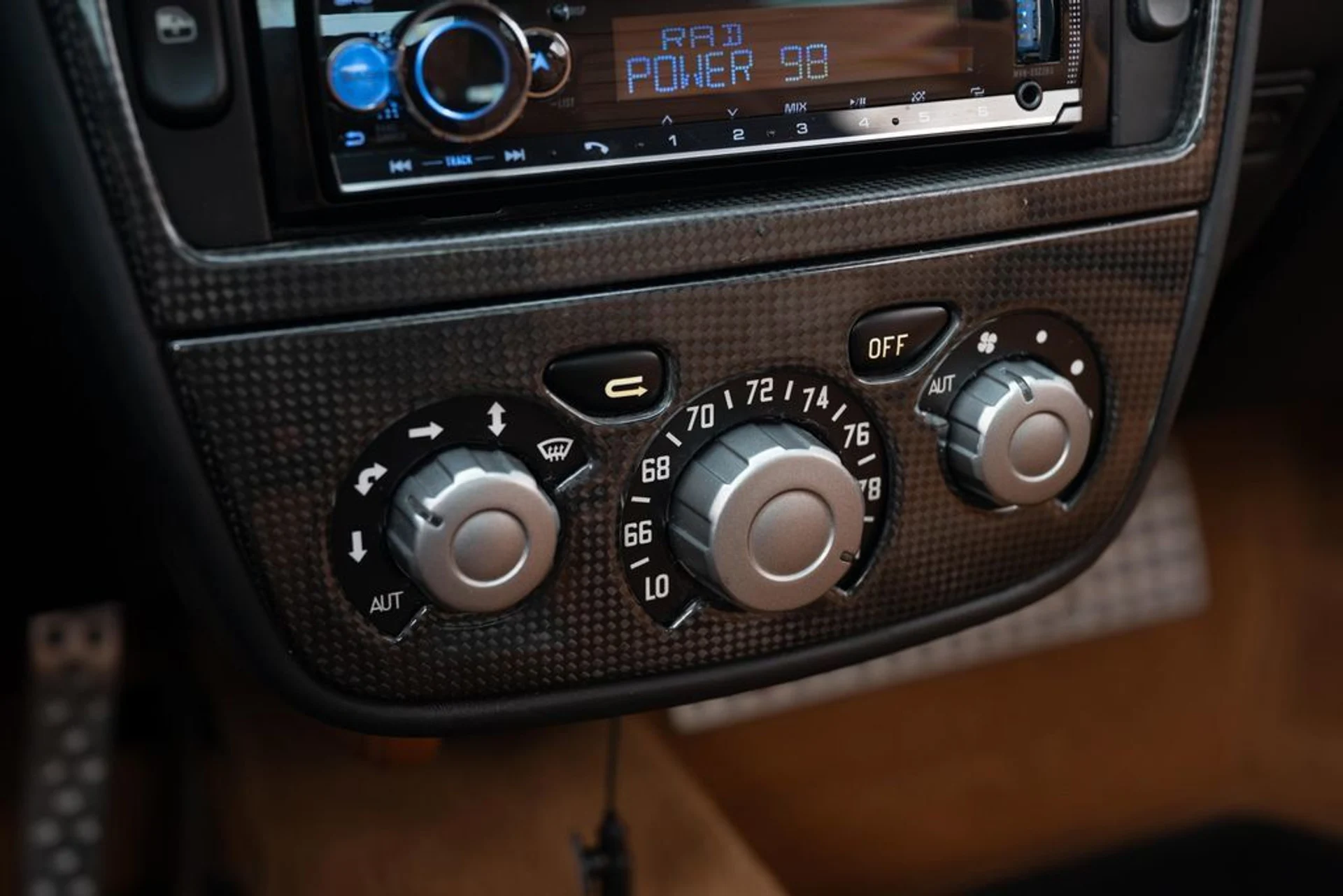 mph045_2178753982_fa65c663d76e49a487b75e117c493c60_9eab2396cd