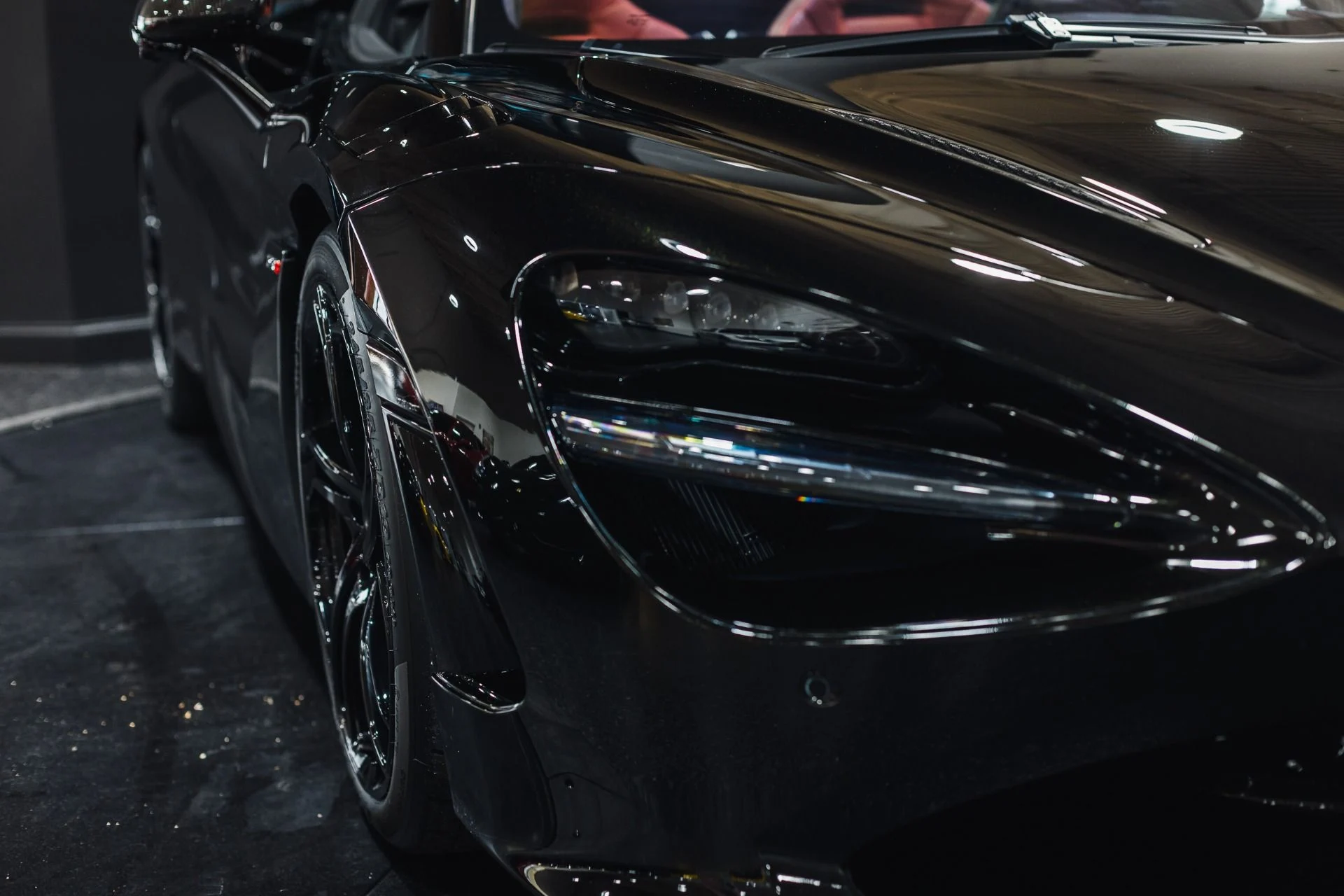 mph045_2179417297_Used_2024_Mc_Laren_750_S_Spider_450000_MSRP_Tasteful_Modifications_1775790884_db32a96af3