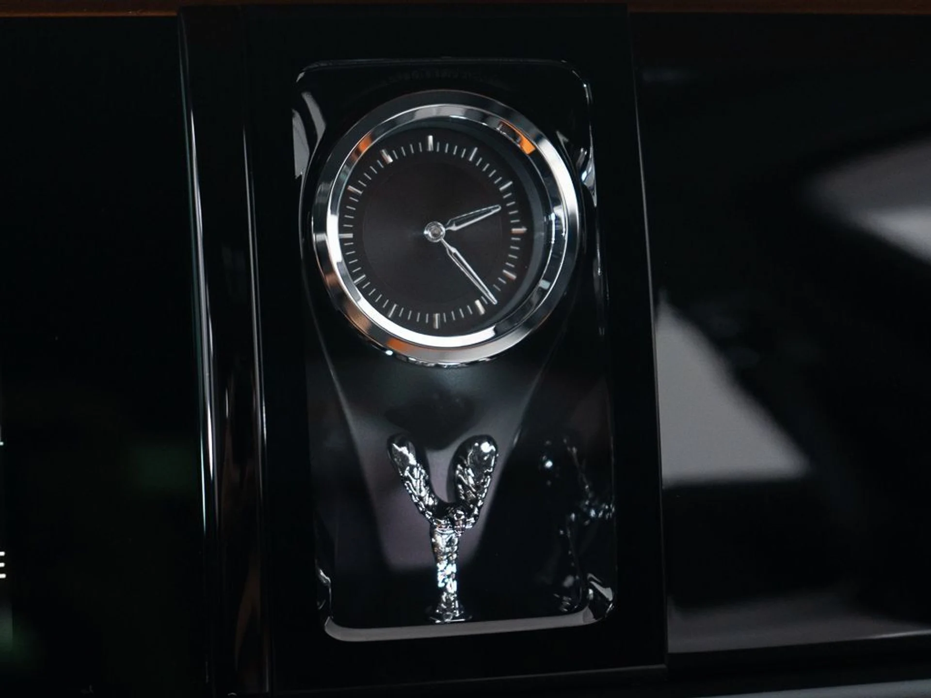 mph045_2180795099_ffdcef1f2d17a70e12c4c497c5c92c43_0e4a2d6d4d