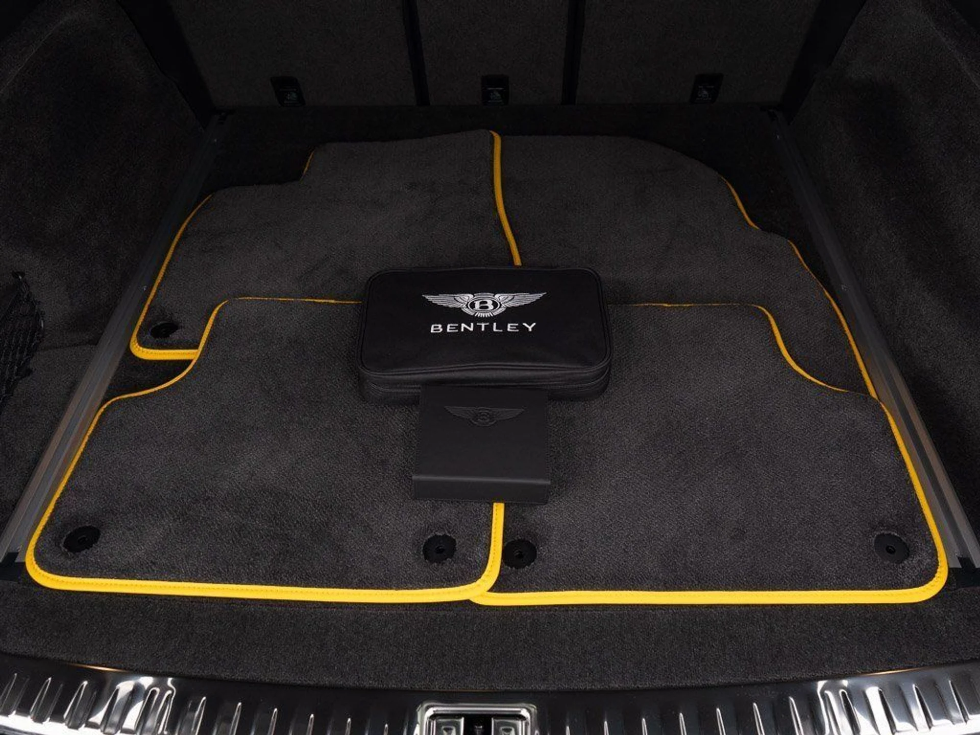 mph045_2182775029_38784c91a45a5c307b0adda70065d9e9_71bdb12338