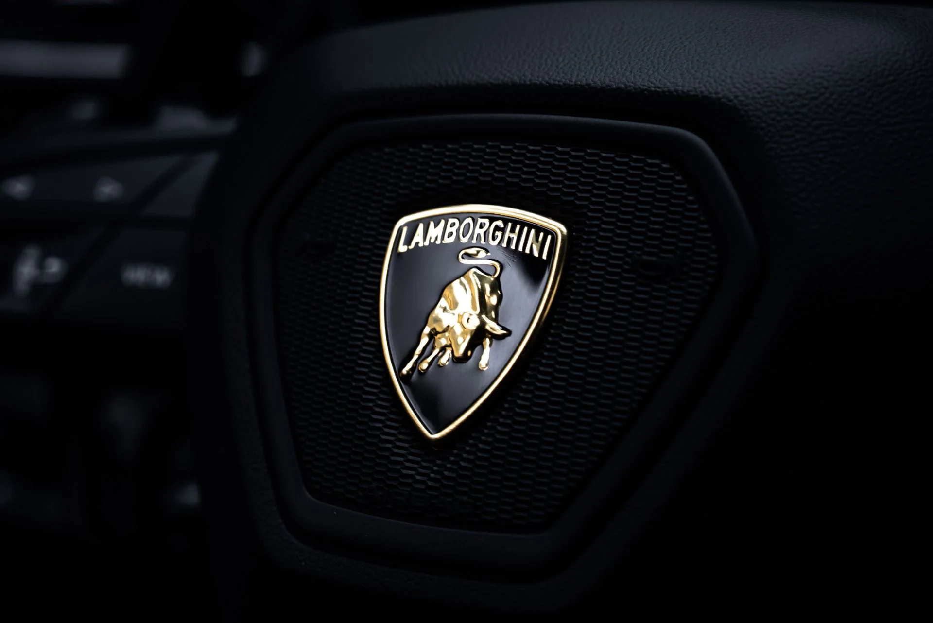 mph045_2188154744_Used_2024_Lamborghini_Urus_Performante_1775146757_3b90dcecc5