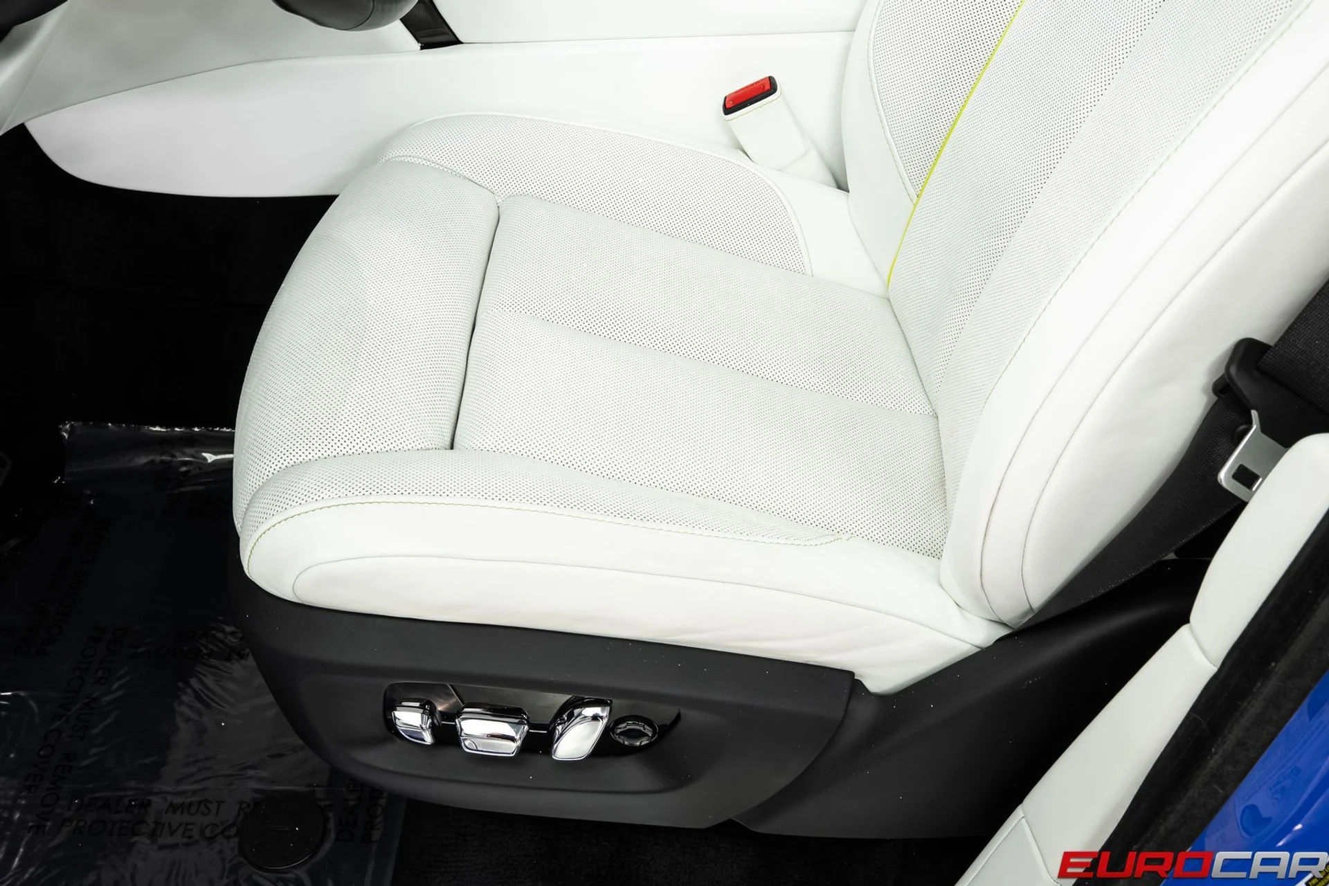 mph045_2192588815_56a7a7c0_dff6_417b_b814_b9300cba0c75_8e46cfb6f4