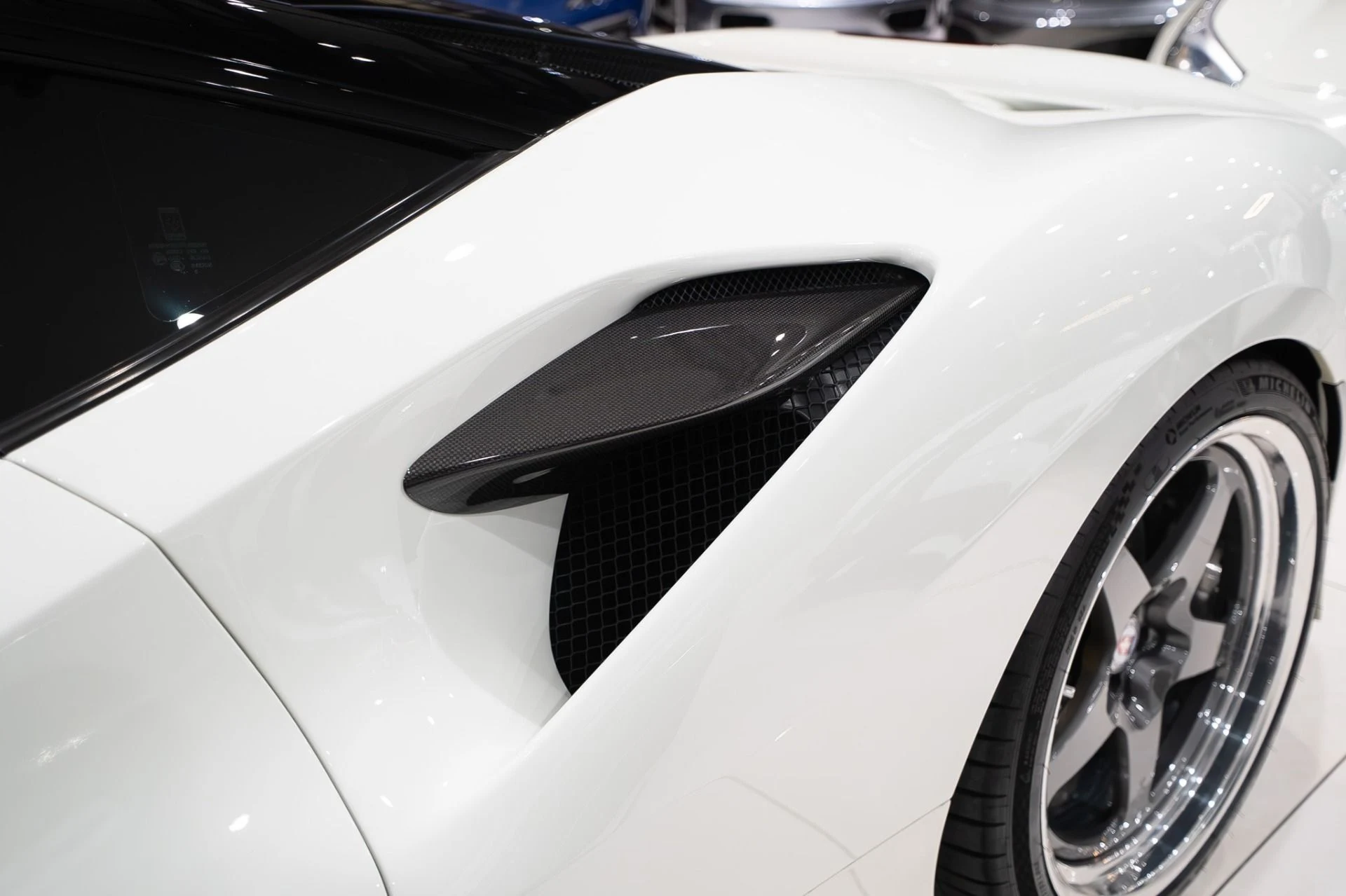 mph045_2200299248_12549_p46_l_db9b3cf62c