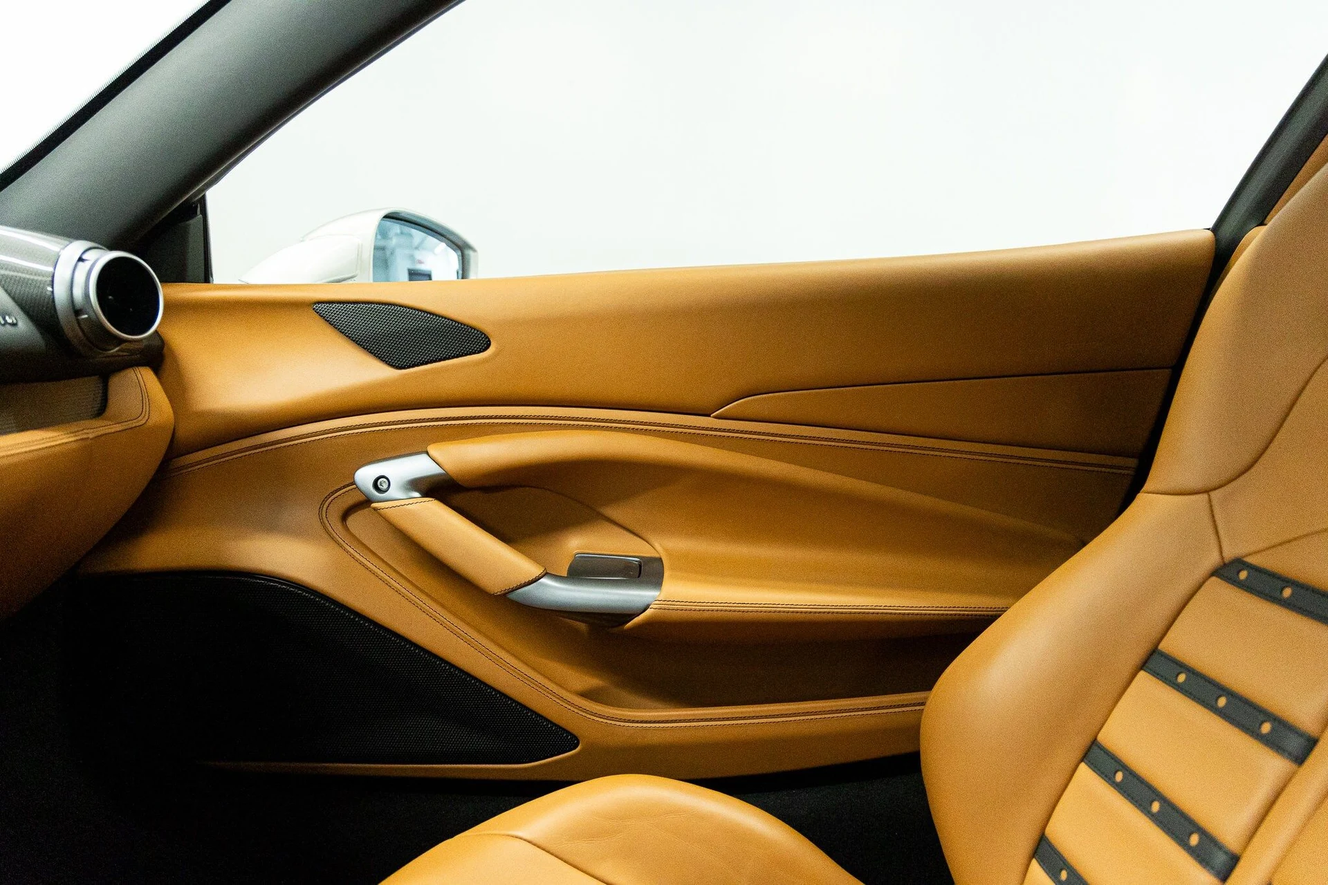 mph045_2237719790_39d0018a7136ca0202f74ef979d01e7ex_88e428cb13