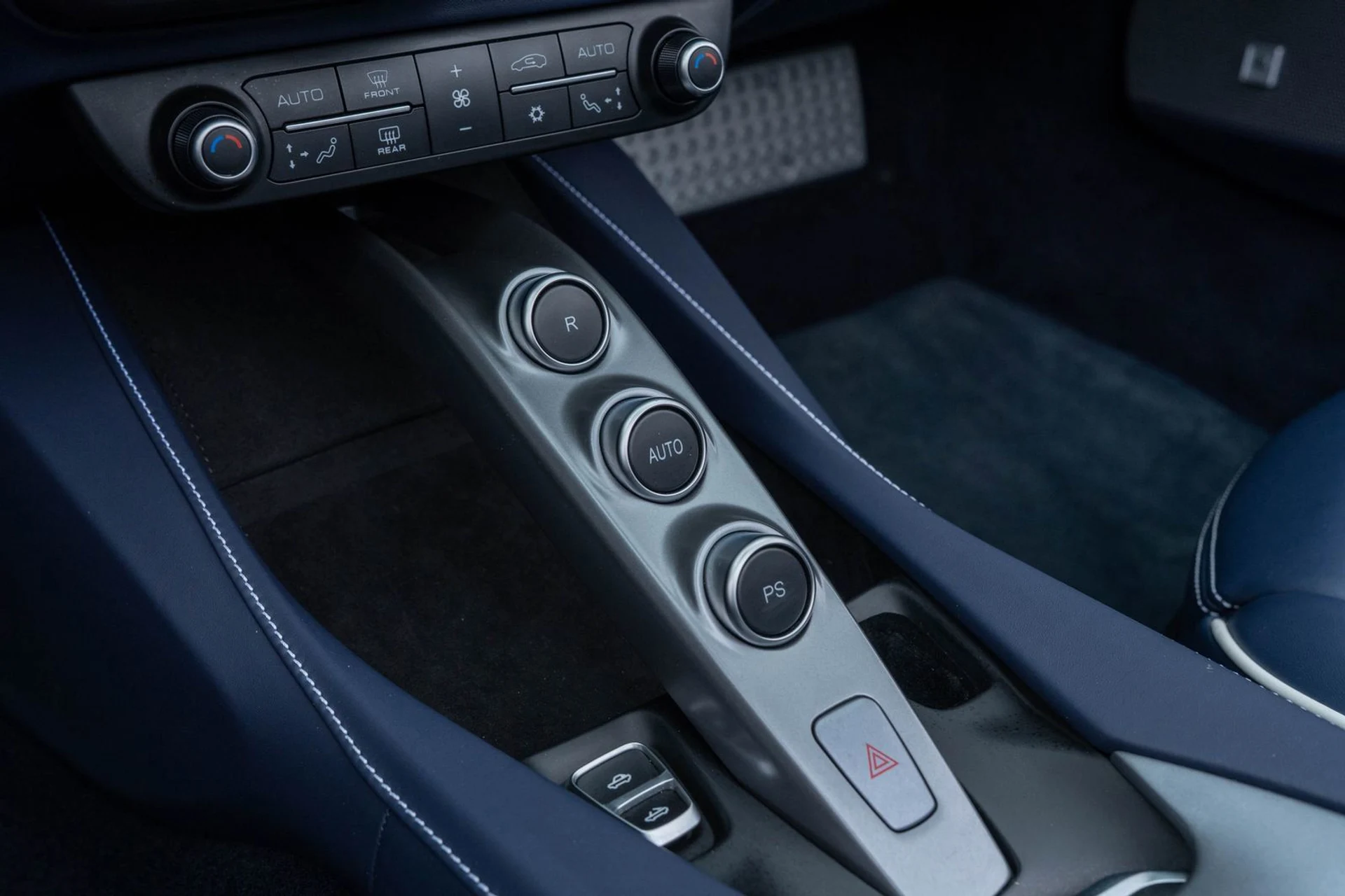 mph045_2242868239_335841a64fd6444c9767b9f0740a60d5_42fdd8fca3