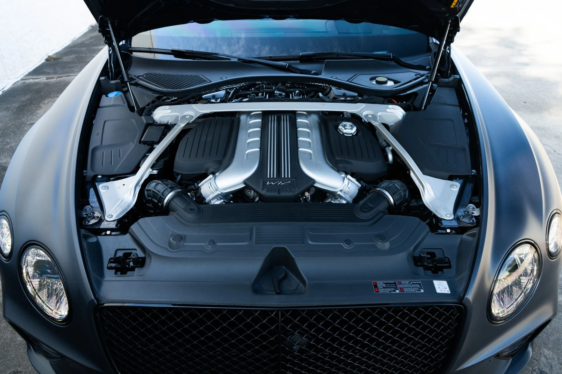 mph045_2259662035_Used_2024_Bentley_Continental_GTC_Speed_Edition_12_1792187272_f54546124a