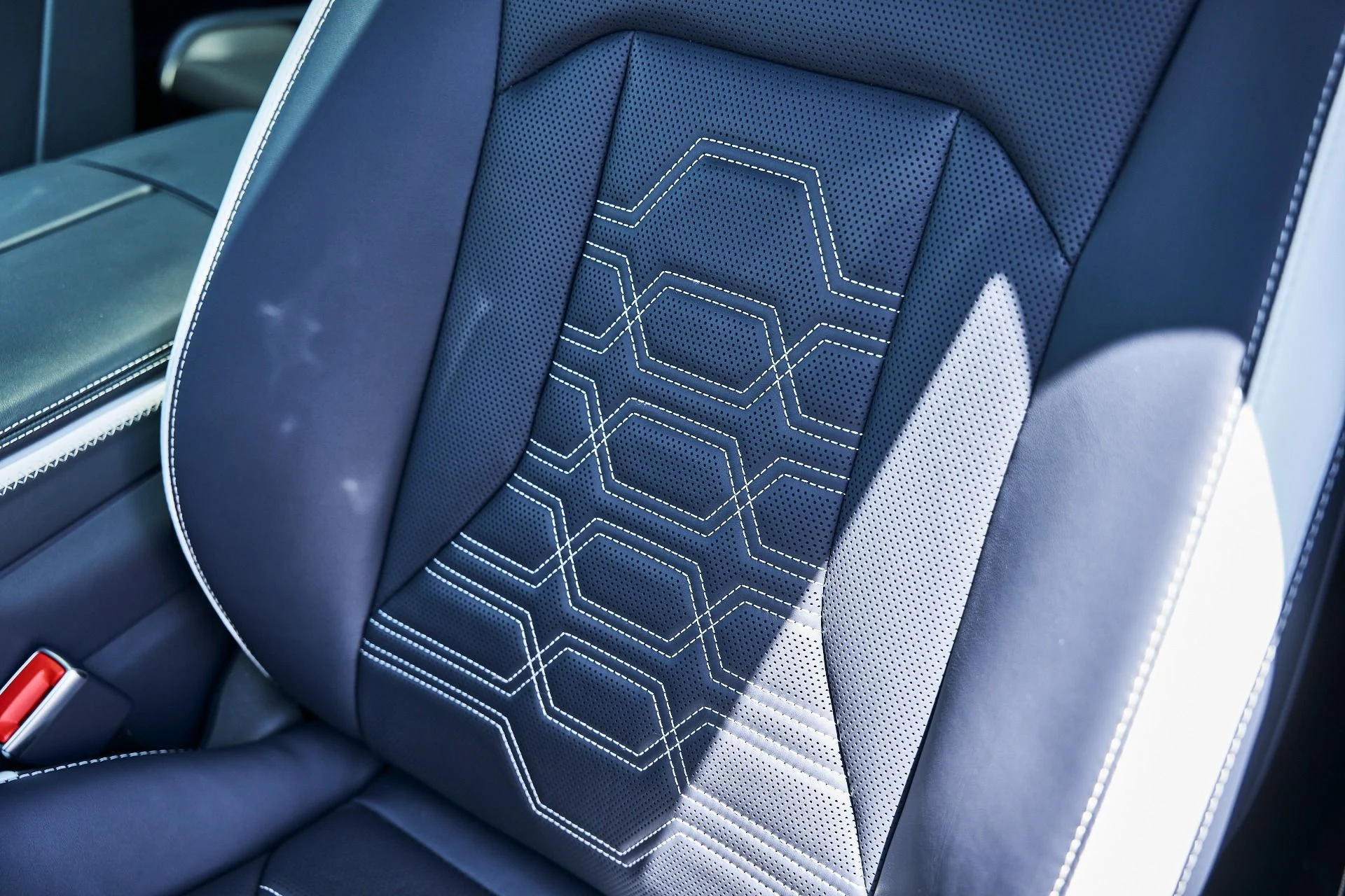 mph045_2299581943_Used_2025_Lamborghini_Urus_SE_1780417803_240711795f