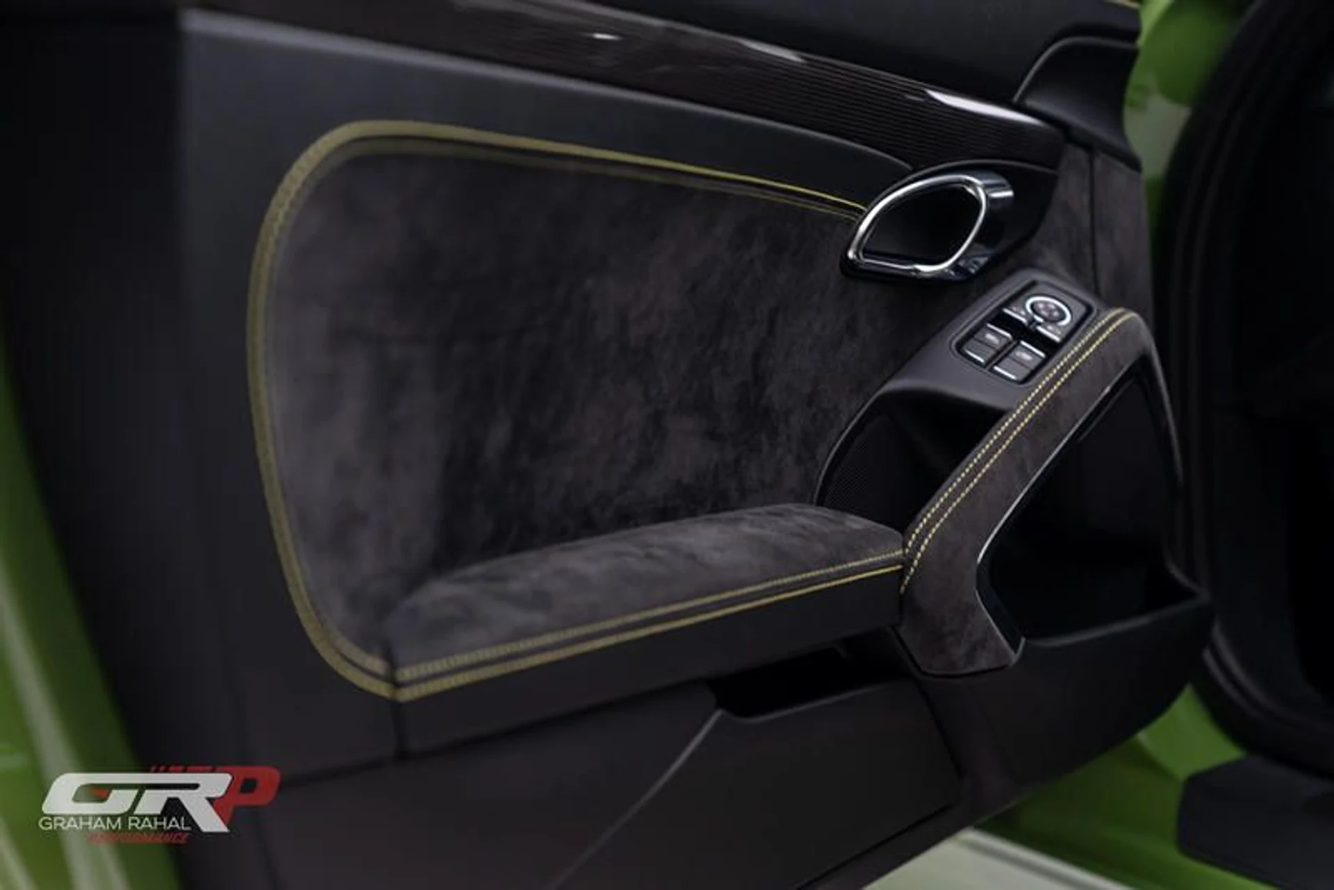 mph045_2300514146_8_D00_A6_A8_A692_4862_8979_8_E348_FB_811_F7_034c5d7508