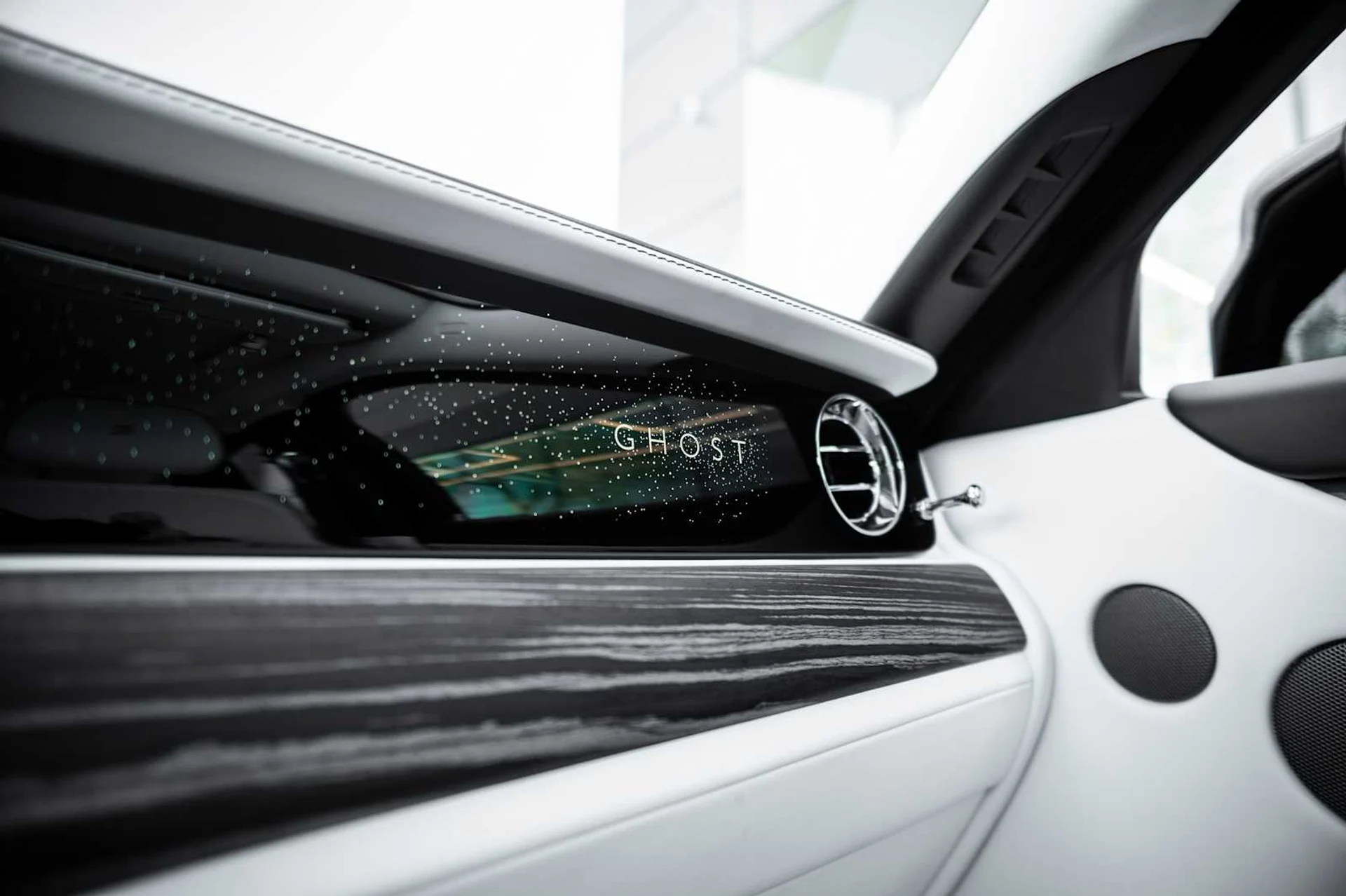 mph045_2300737303_e56b3e46483453450405e28d38679ff8x_70a3349856