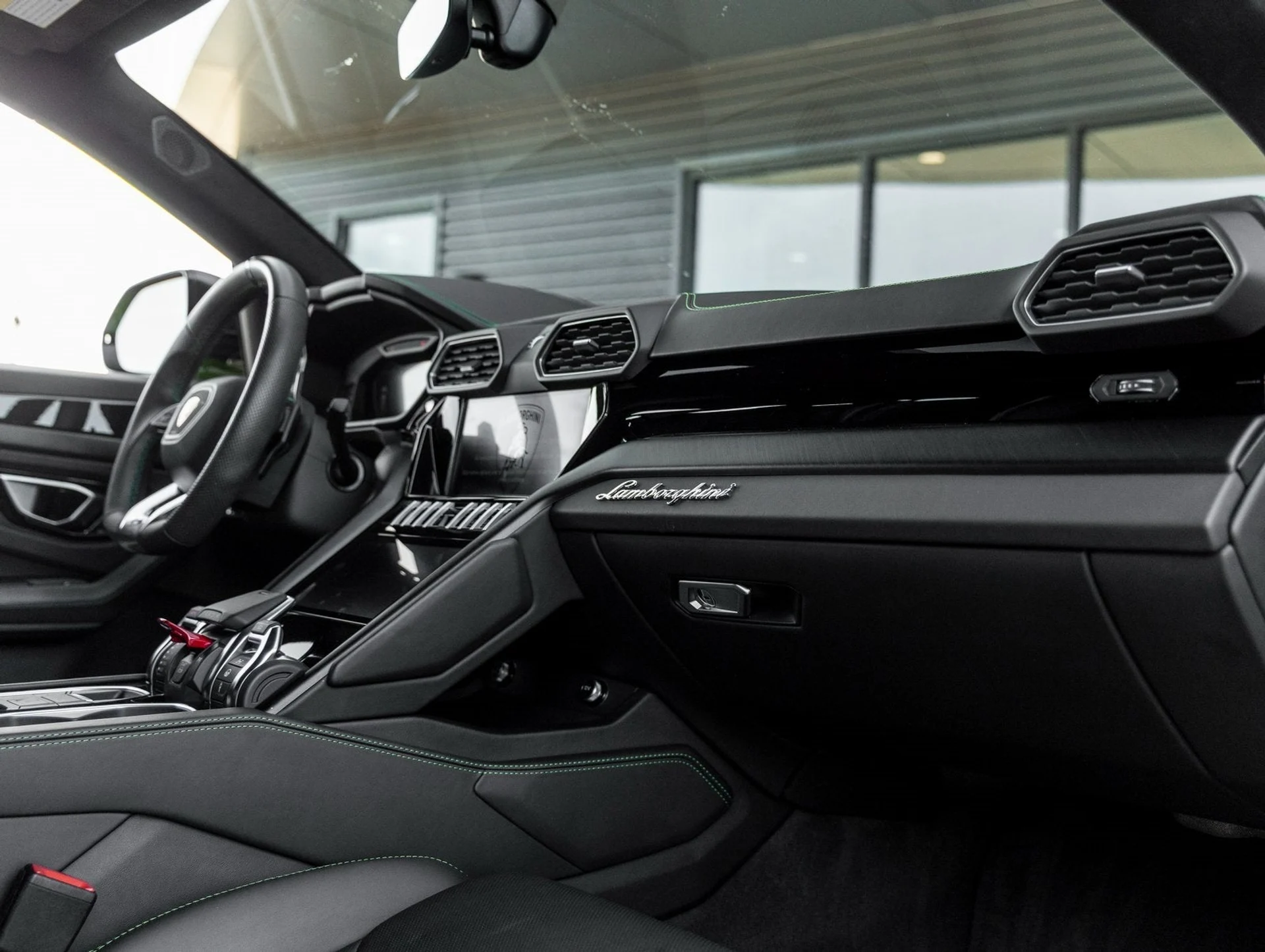 mph045_2313573592_46_19d8356dcd