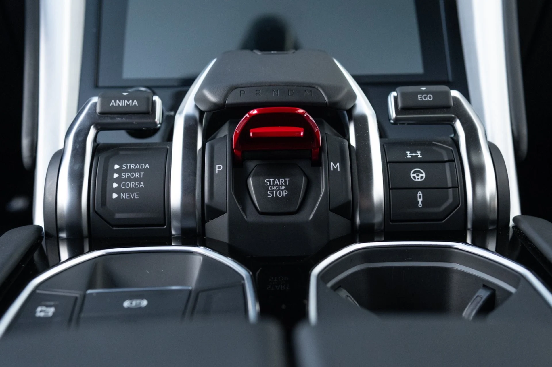 mph045_2322462973_Used_2022_Lamborghini_Urus_1776127481_b0bf316fd7