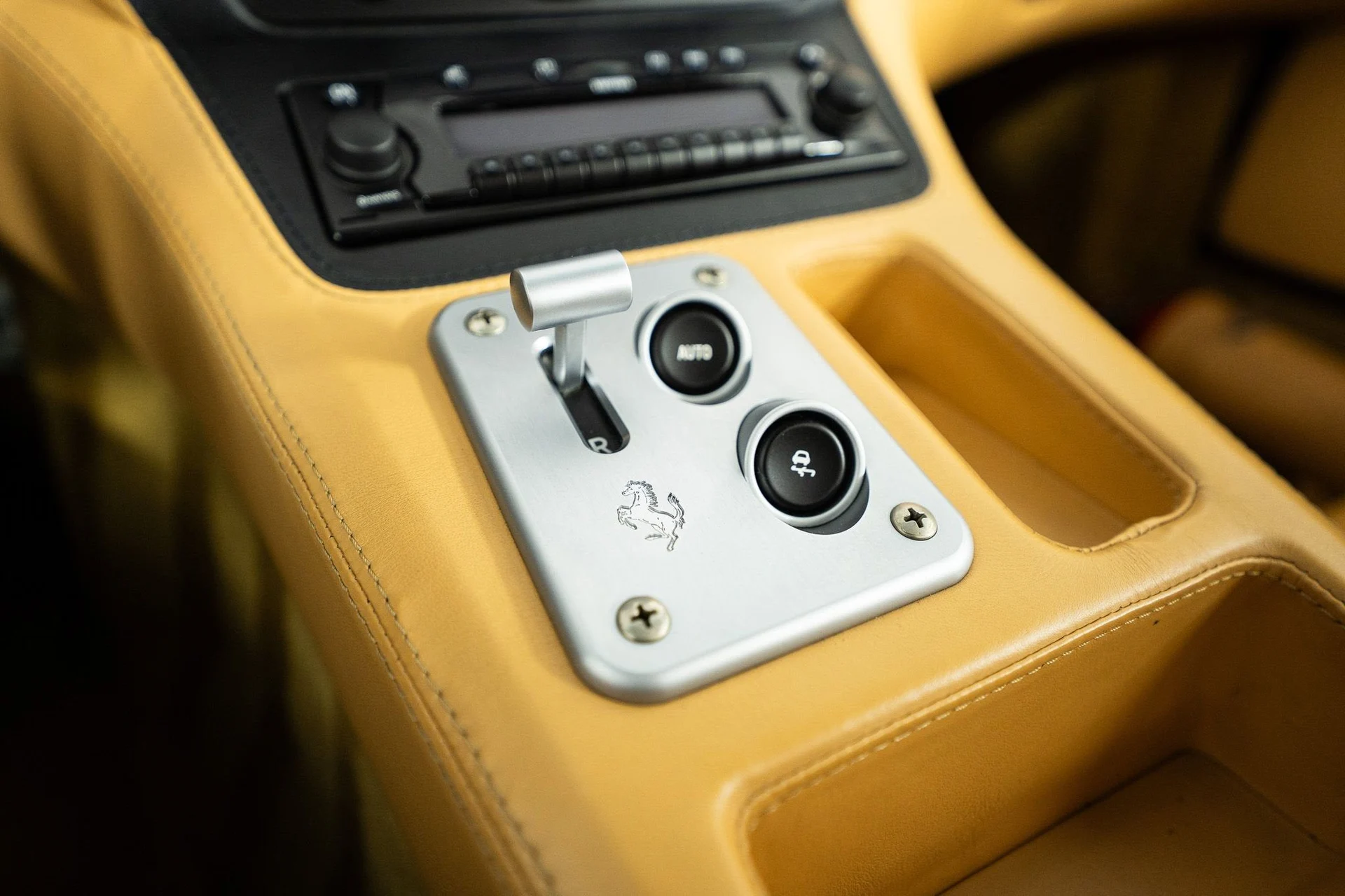 mph045_2348217763_37f3636c896b46409619f8c8c243e34a_d38906bb24