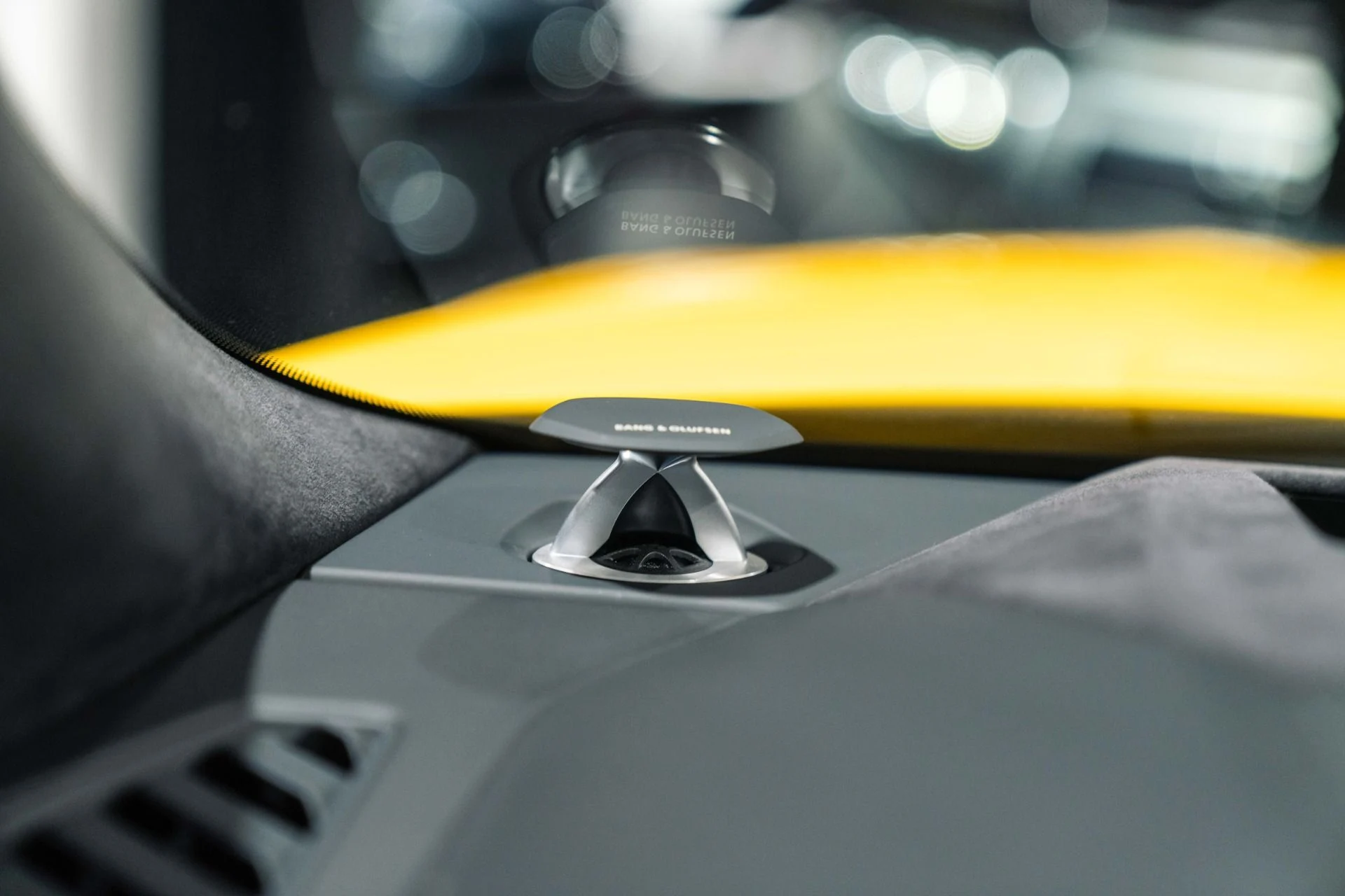 mph045_2383173883_Used_2021_Lamborghini_Urus_Pearl_Capsule_w_FULL_RYFT_Exhaust_1771450400_4270ff15de