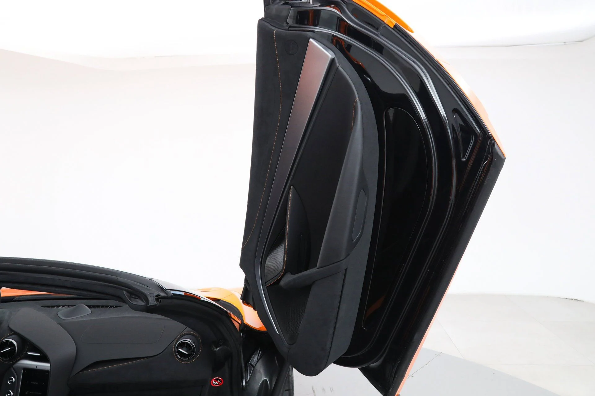 mph045_2406888229_115f54e53b8ef092f0a45d62b2a4e634_1501d4a1e6