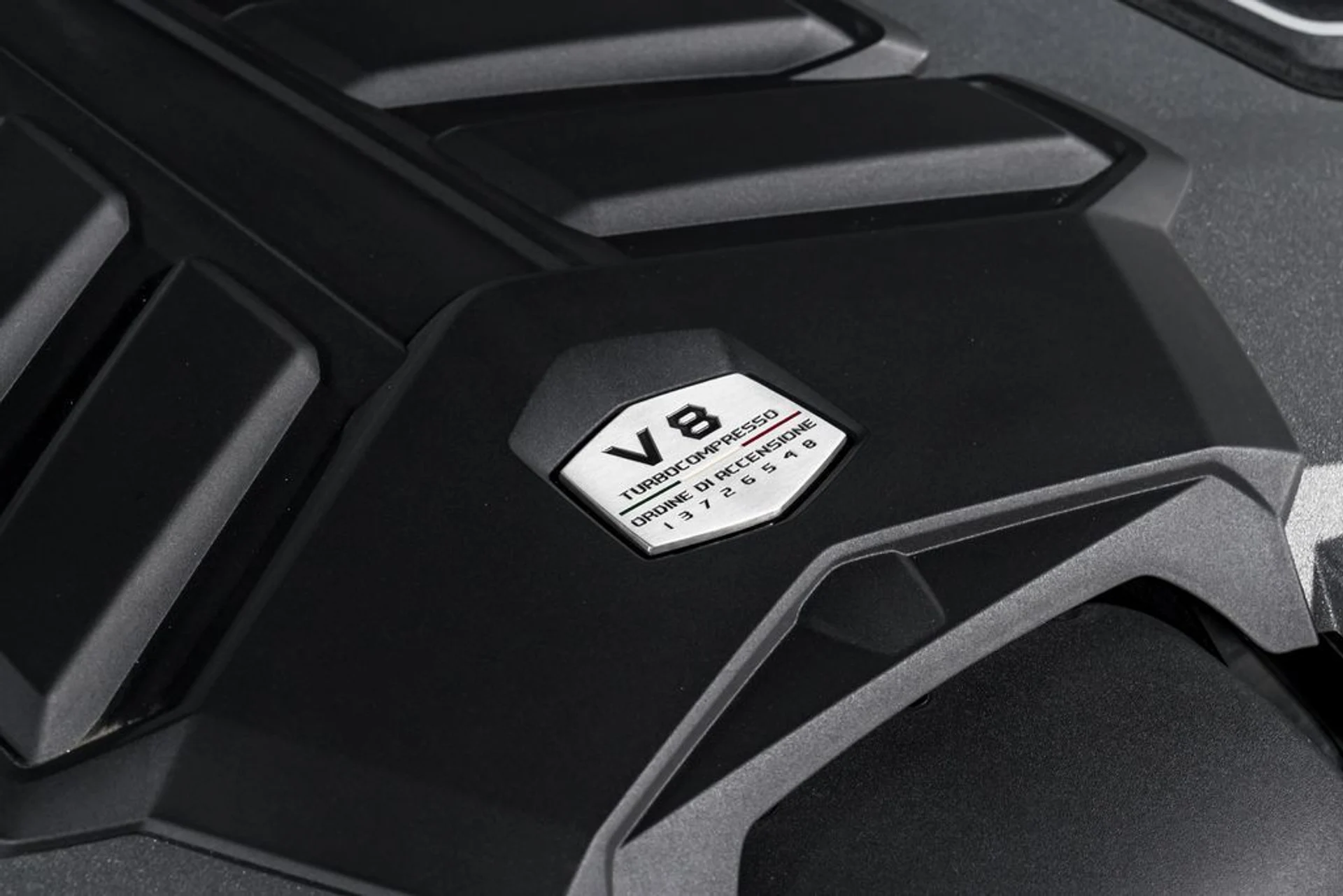 mph045_2422335780_c1db79e23f43476d4393ea1f33483a20x_41af757fed