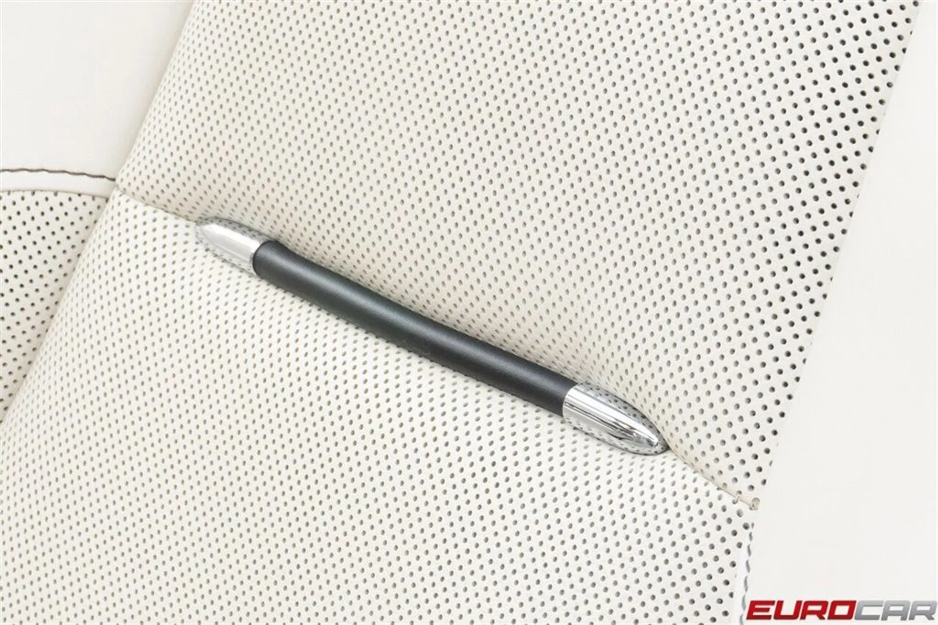 mph045_2425649622_image_46_76c3291b65