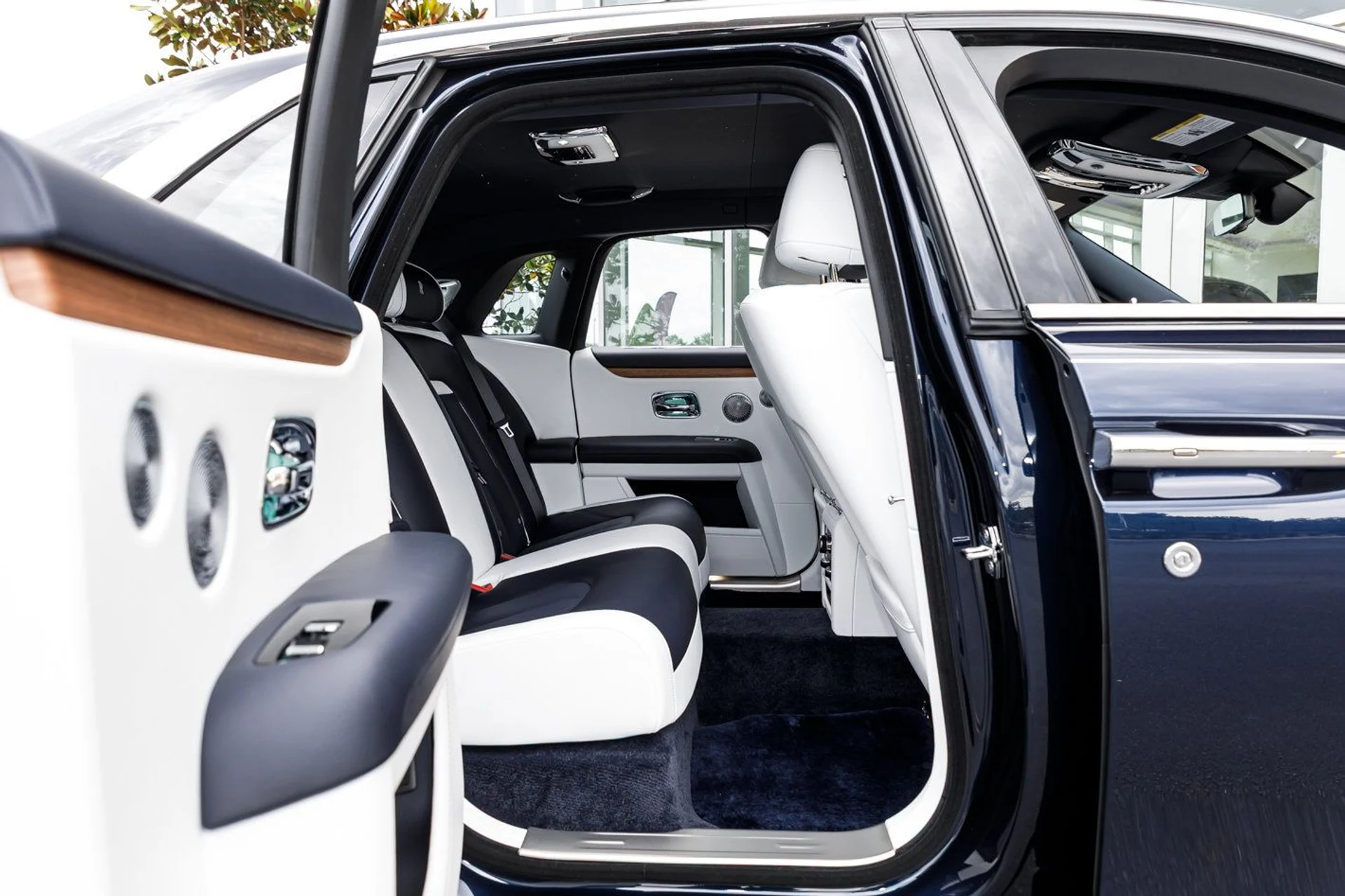 mph045_2438719425_c6bcf3a6d7a0da2cde766e837912c091x_2f46efabd5