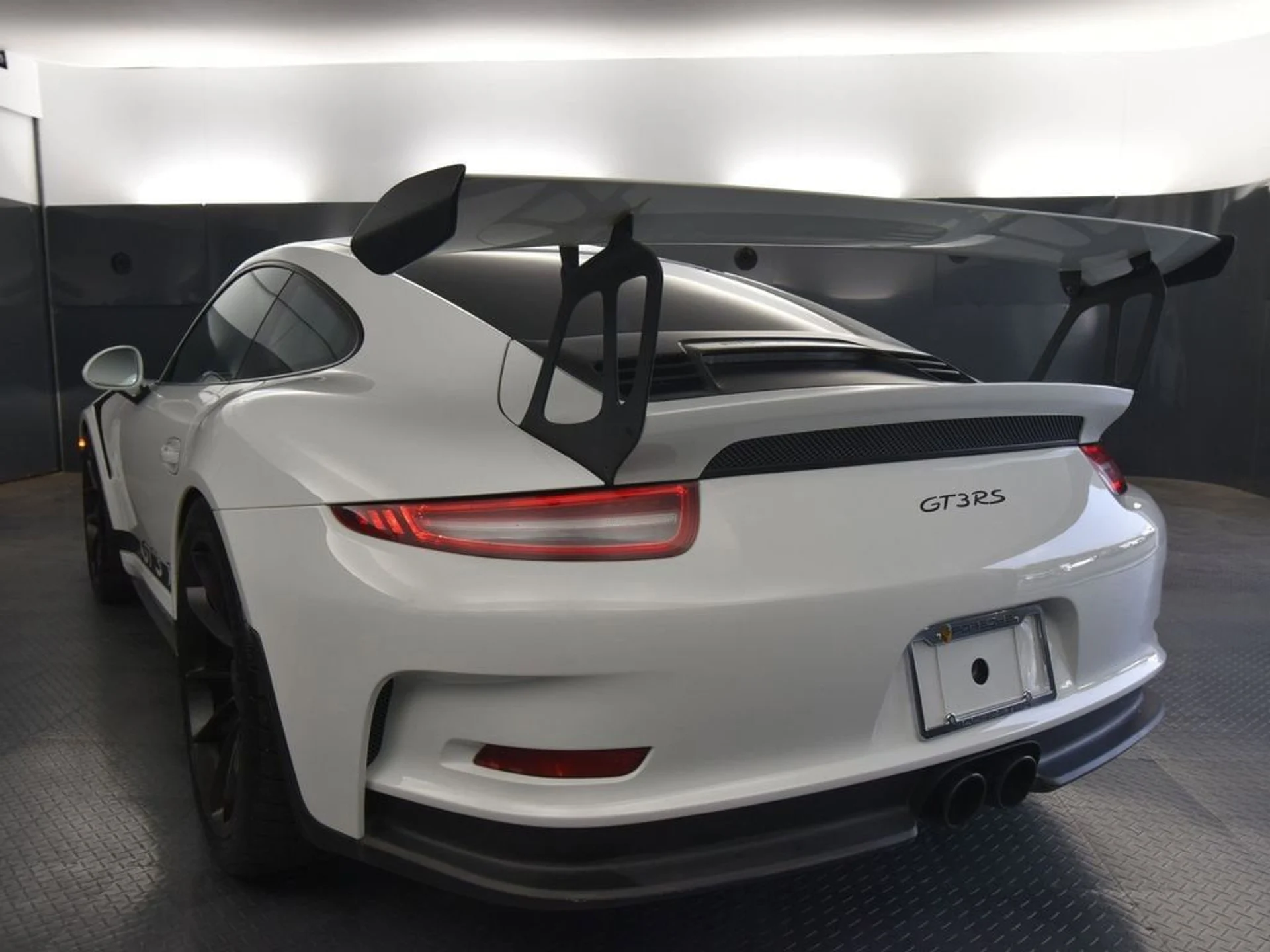 mph045_2450508041_b69ded41ae1f2c19a58433ed45704638x_b05be6e779